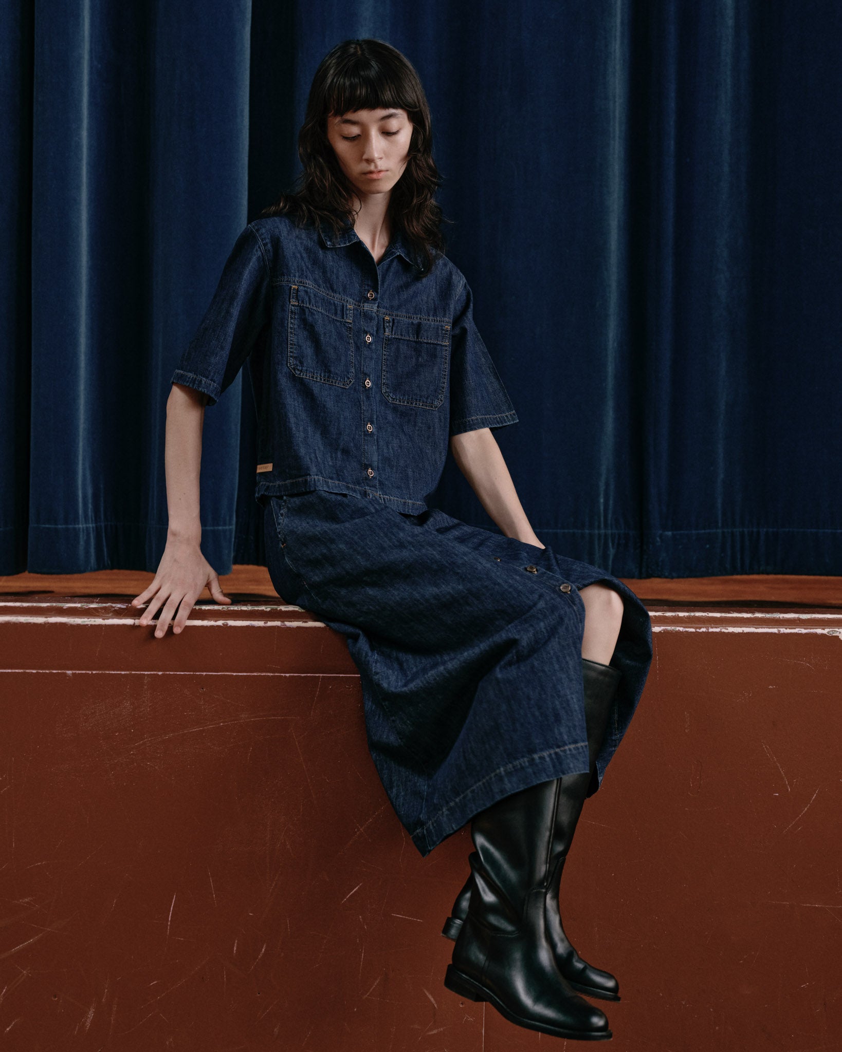 atelier-tuffery-mont-loz-re-top-femme-court-en-denim-stonewashed image 2
