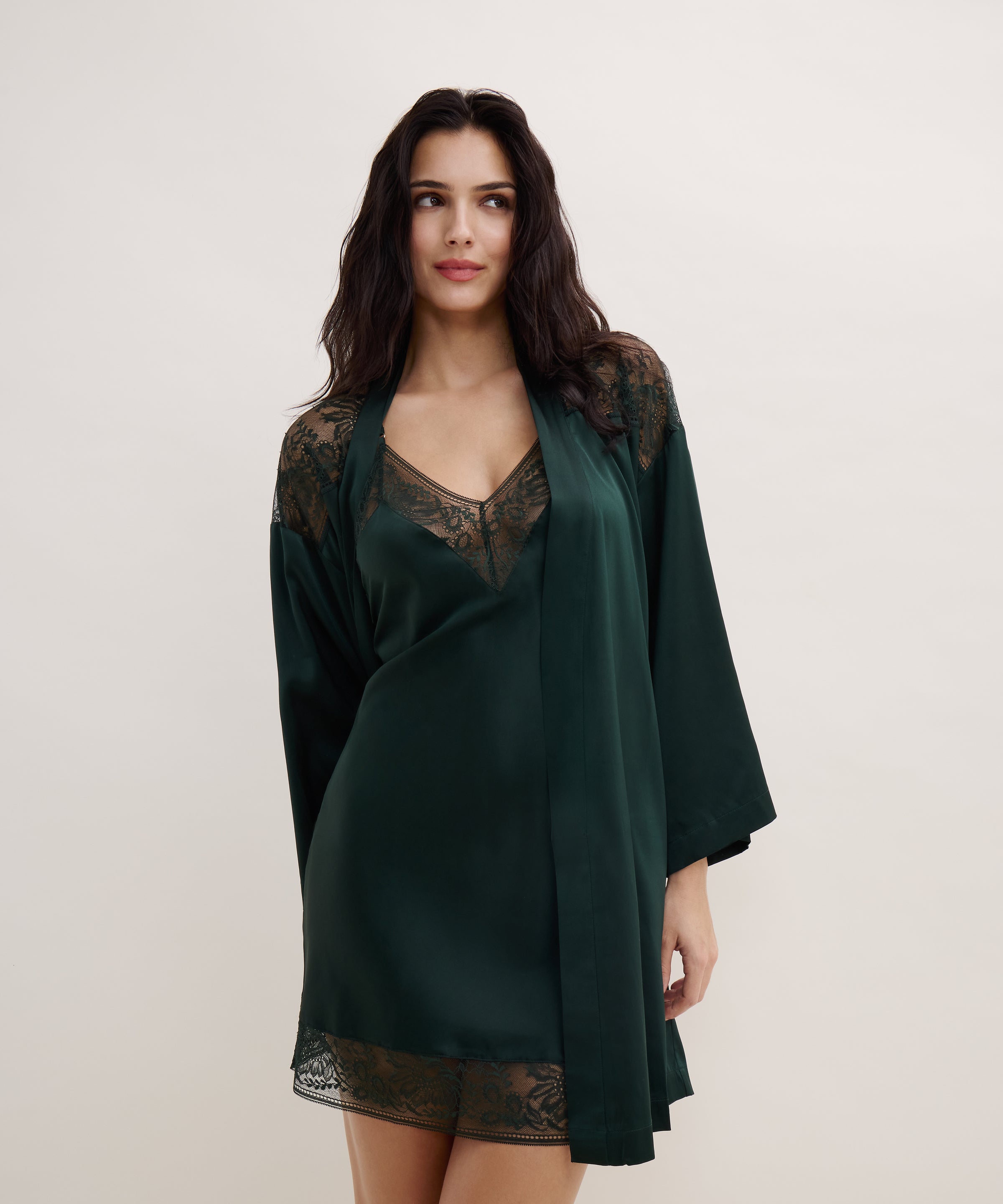 aubade-midnight-whisper-kimono-mysterious-green image 5