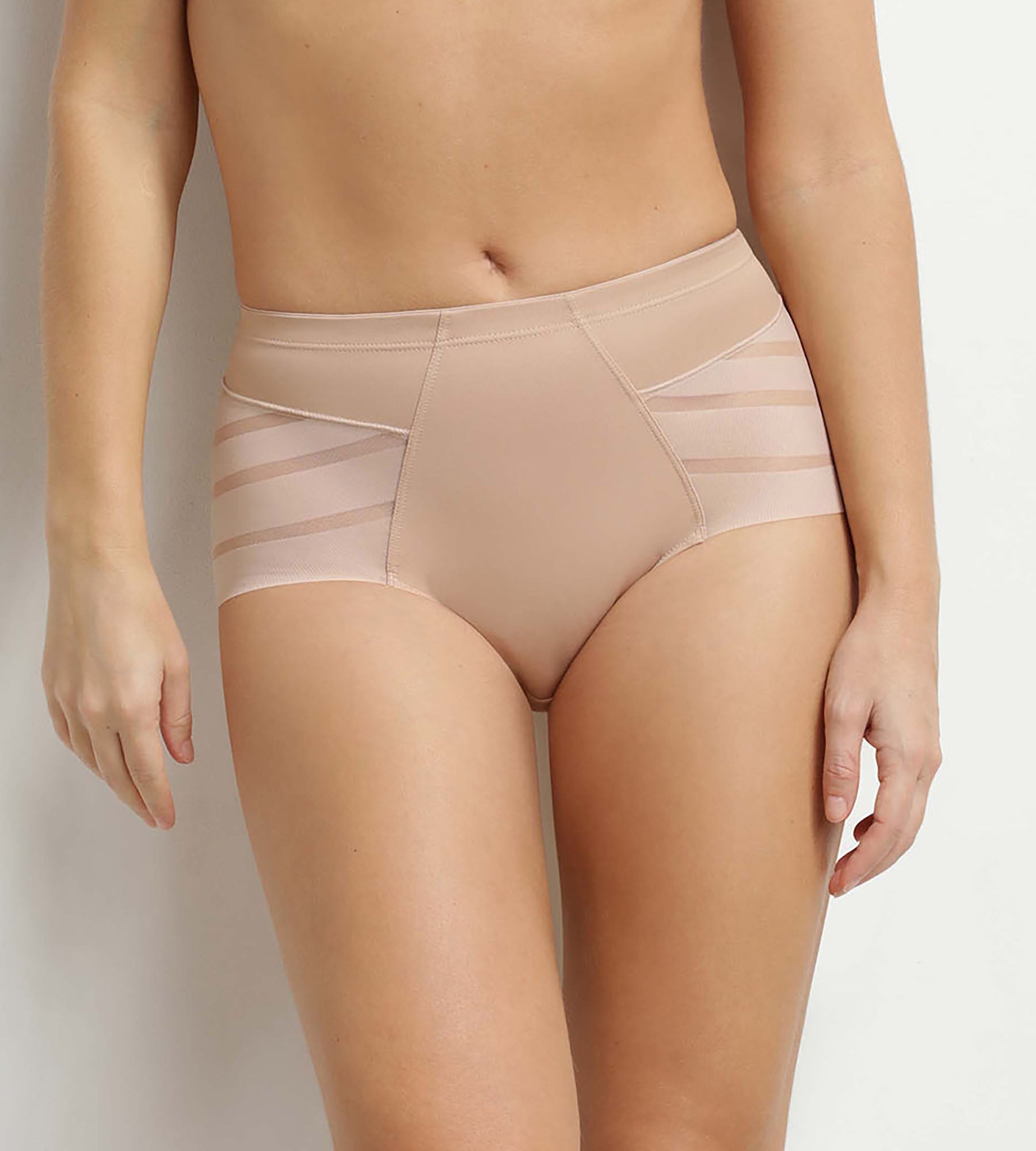 dim-culotte-ventre-plat-femme-midi-nude-silhouette-l-gance image 1