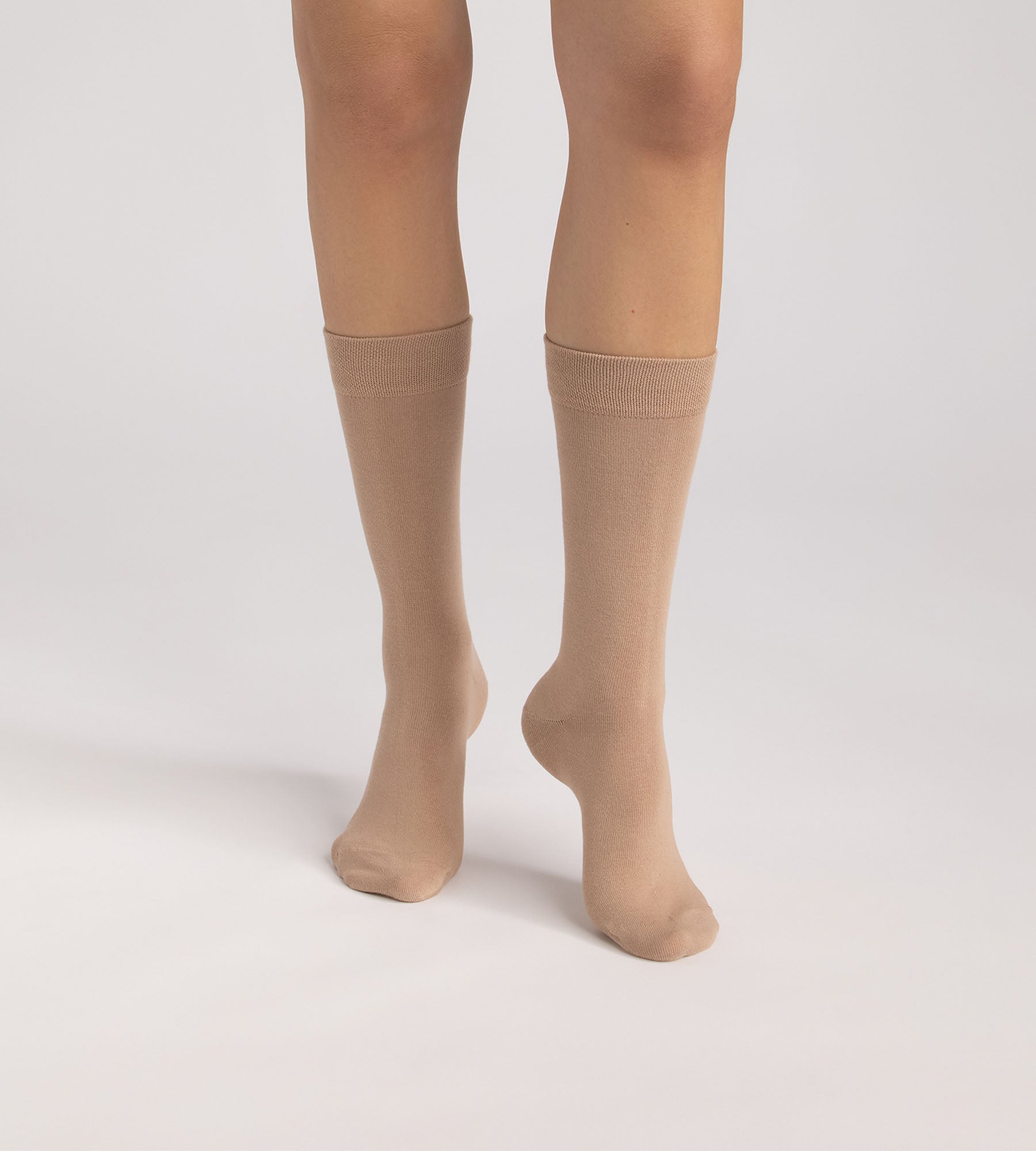 dim-lot-de-3-chaussettes-homme-coton-chocolat-cassis-taupe image 4