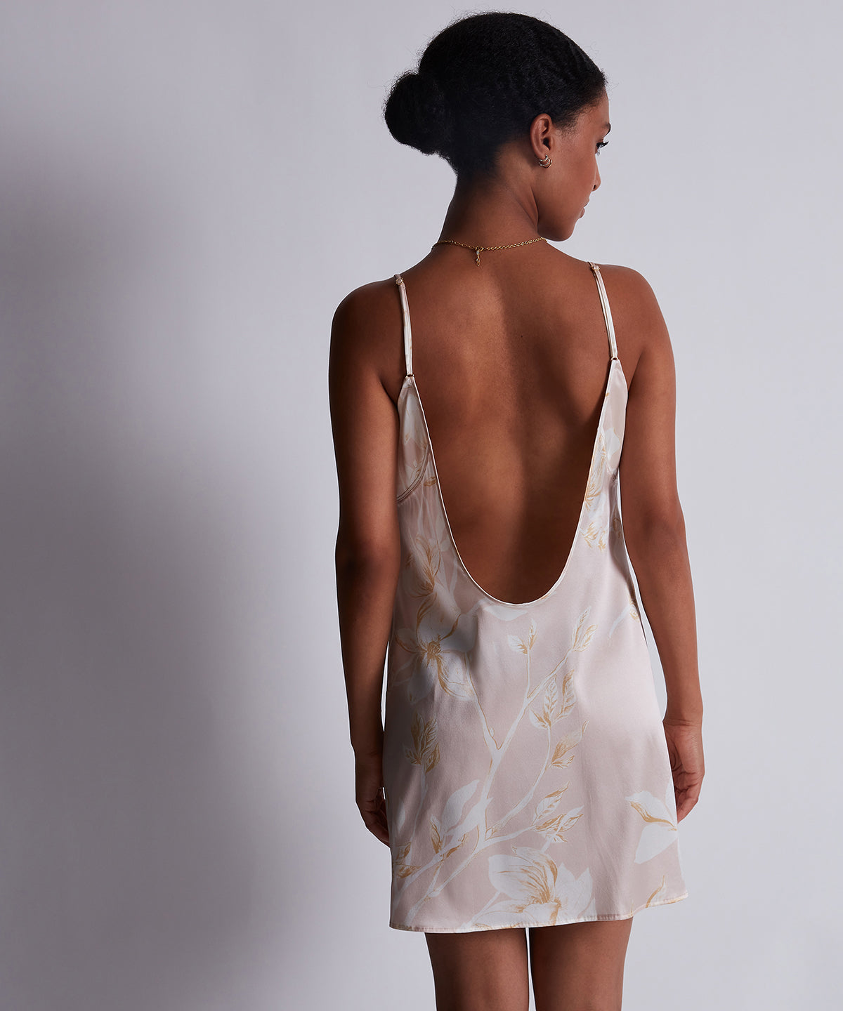 aubade-silk-by-night-nuisette-amberlight-2 image 2