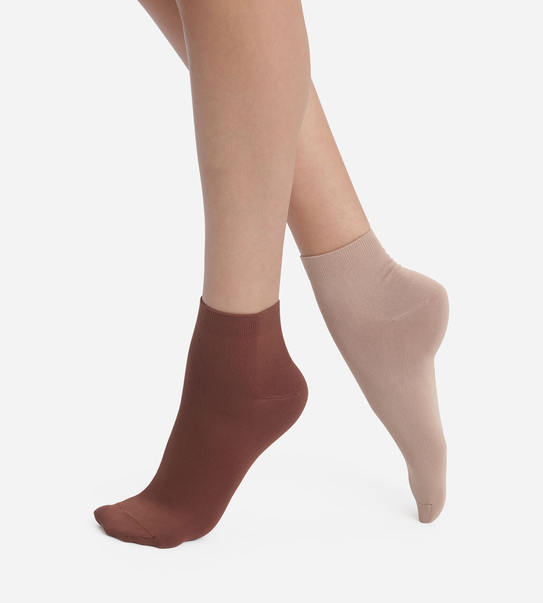 dim-lot-de-2-paires-de-chaussettes-femme-taupe-caf-skin image 2