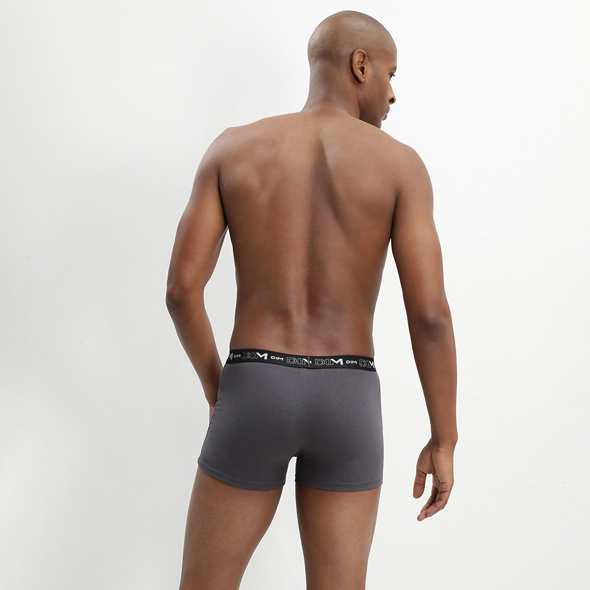 dim-coton-stretch-lot-de-3-boxers-homme-gris-plomb-rouge-chili-noir image 2