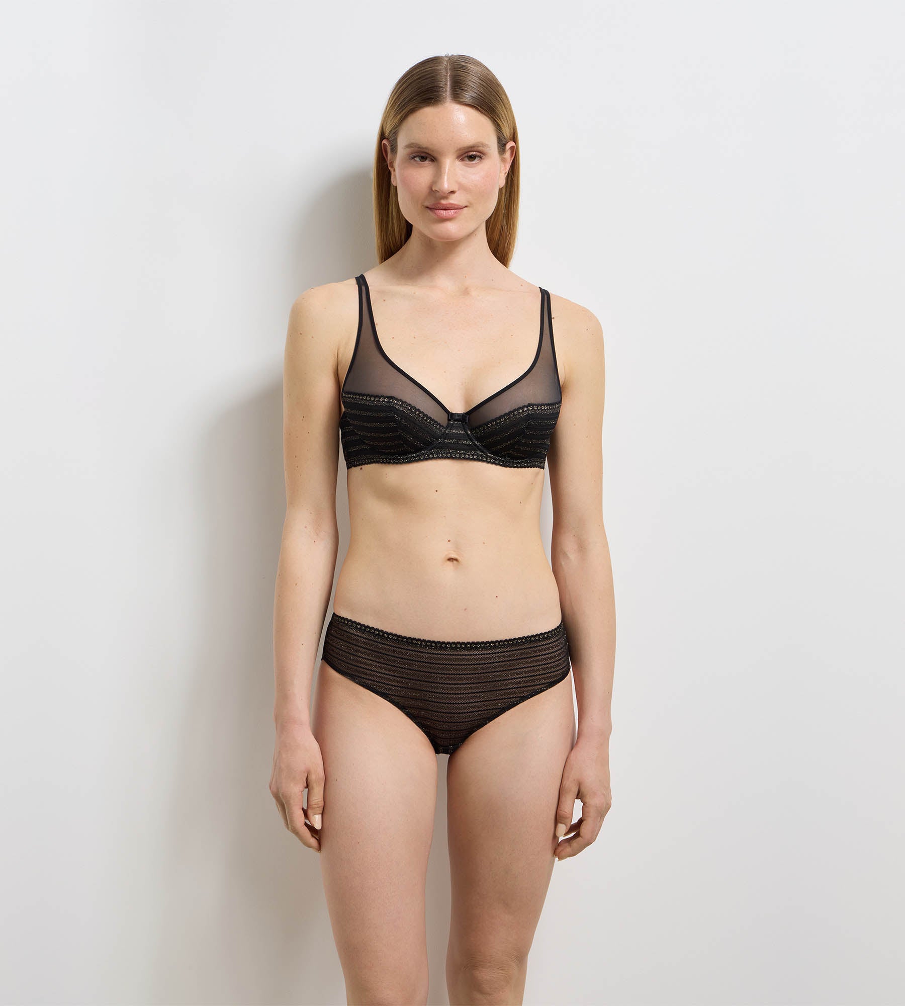 dim-holiday-soutien-gorge-foulard-armatures-dentelle-noir-ray-lurex image 4
