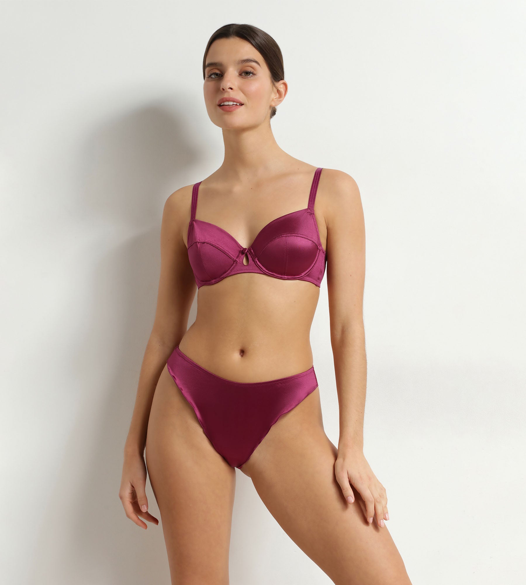 dim-soutien-gorge-corbeille-armatures-fruits-des-bois-silk-radiance image 3