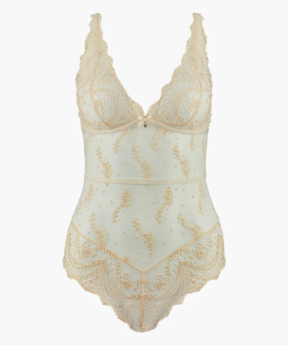body-aubade-crin-noir-silk-heaven image 1