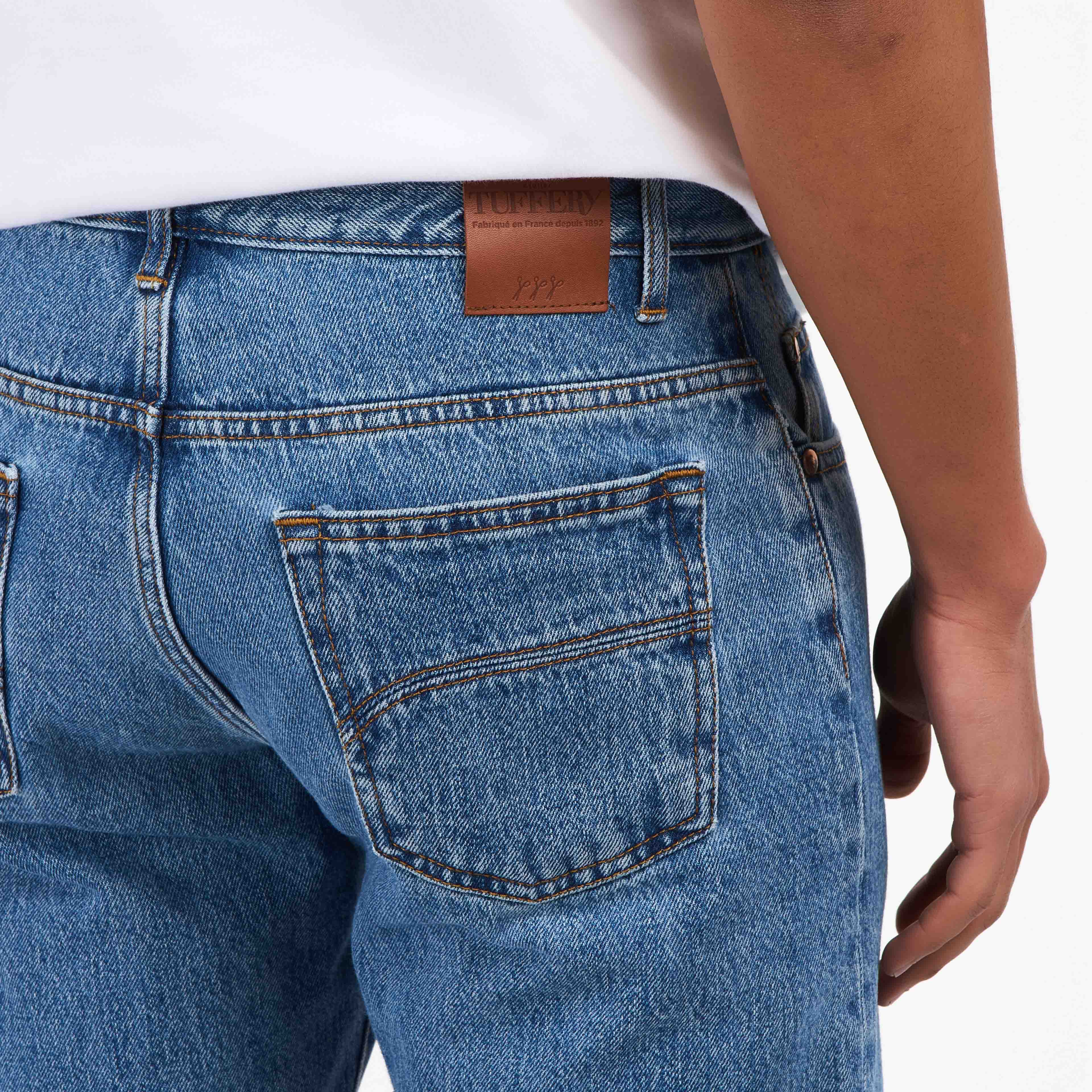 atelier-tuffery-marius-short-homme-en-jean-clair image 5