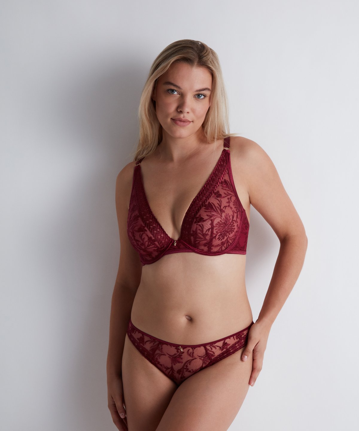 aubade-magnetic-spell-soutien-gorge-triangle-avec-armatures-crimson-red image 6