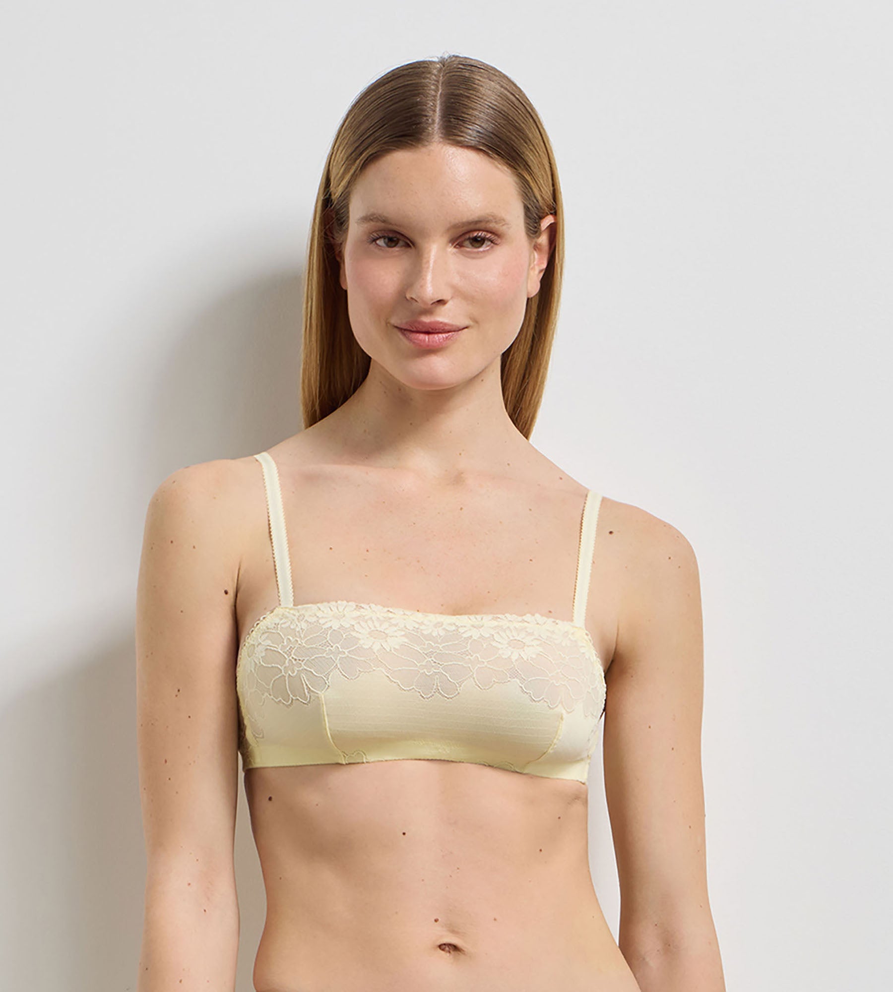 dim-bralette-souple-sans-armatures-vanille-slow-days-fresh-vibes image 2