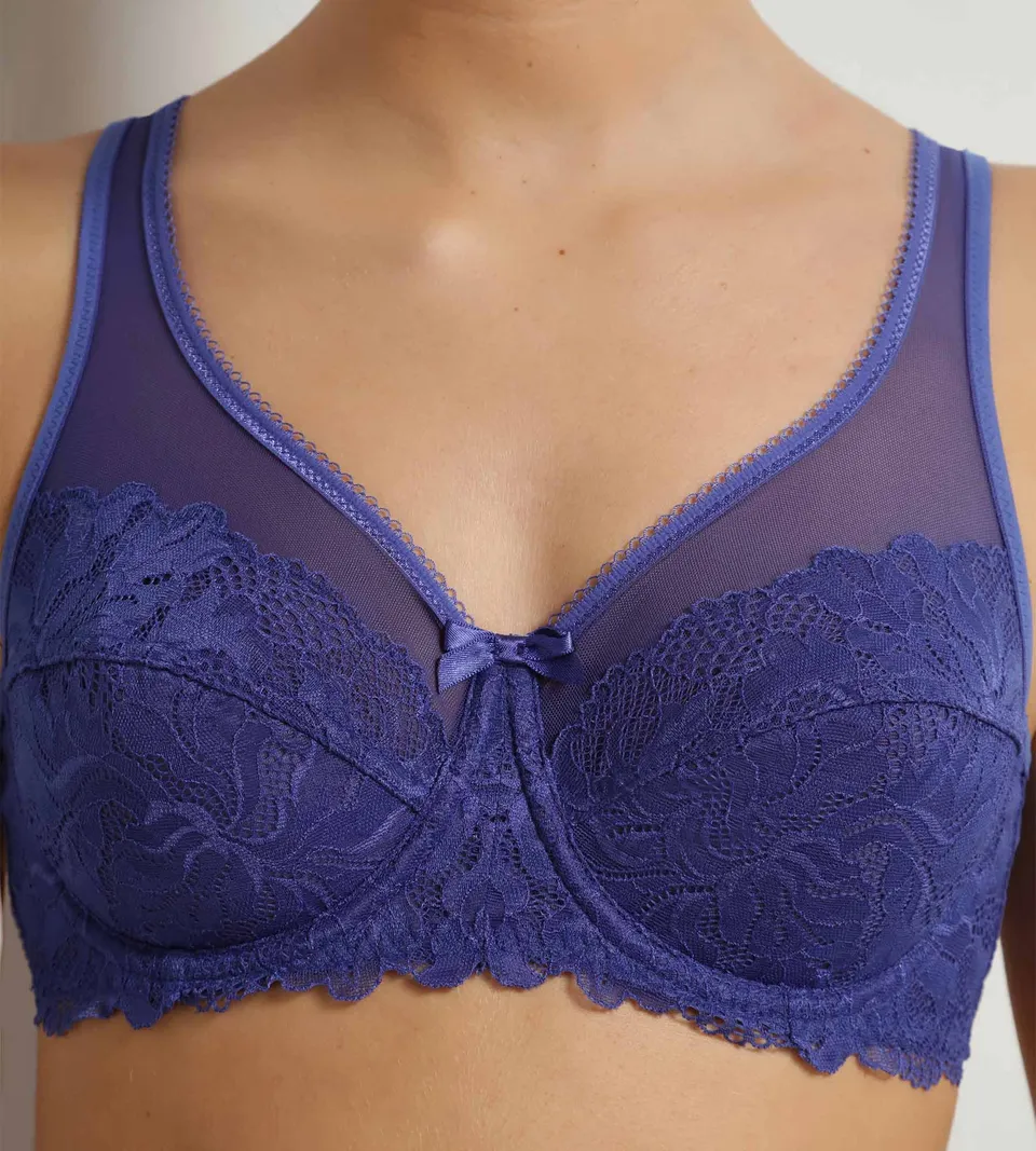 dim-generous-essentiel-soutien-gorge-emboitant-dentelle-bleu-capitaine image 1