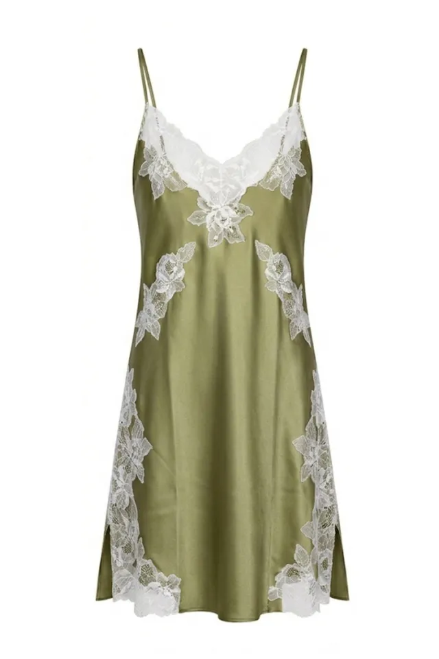 cadolle-nuisette-en-soie-verte image 1