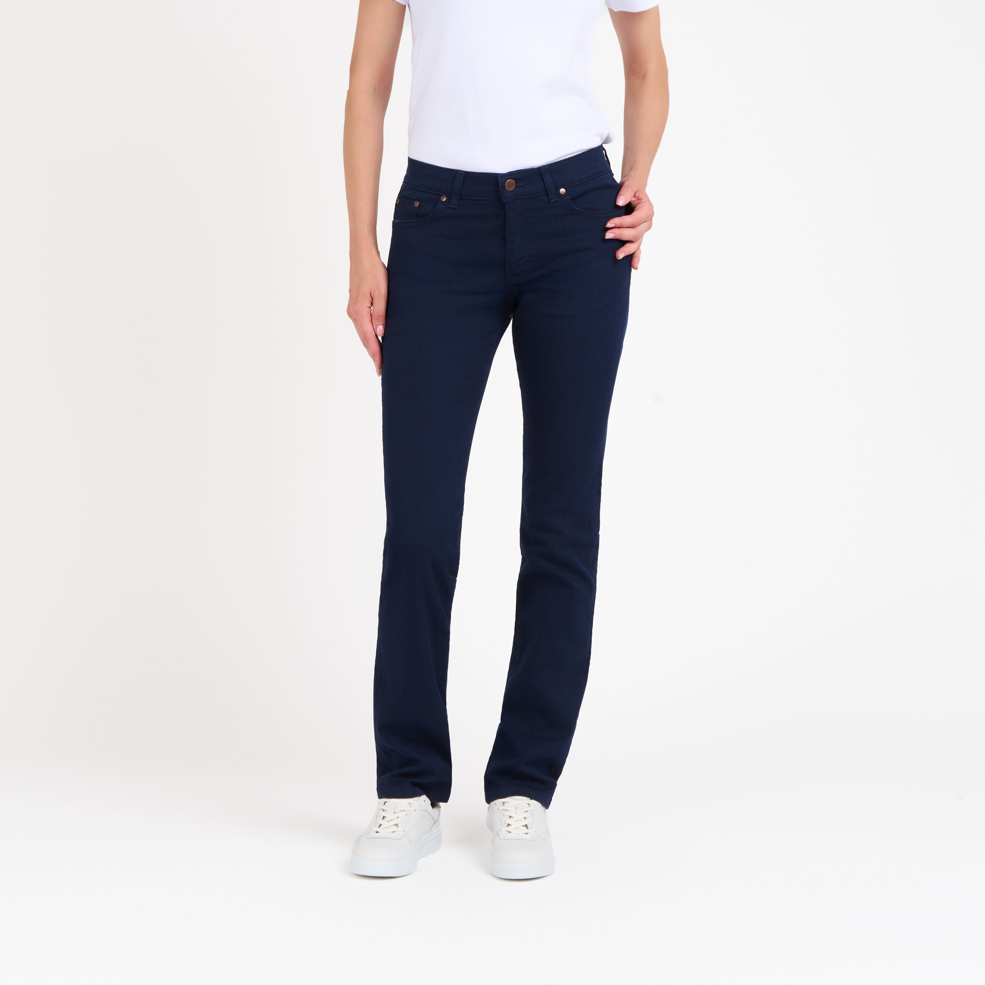 atelier-tuffery-augusta-jean-femme-ajust-bleu-taille-semi-haute image 3