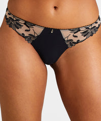 aubade-lovessence-tanga-black image 5