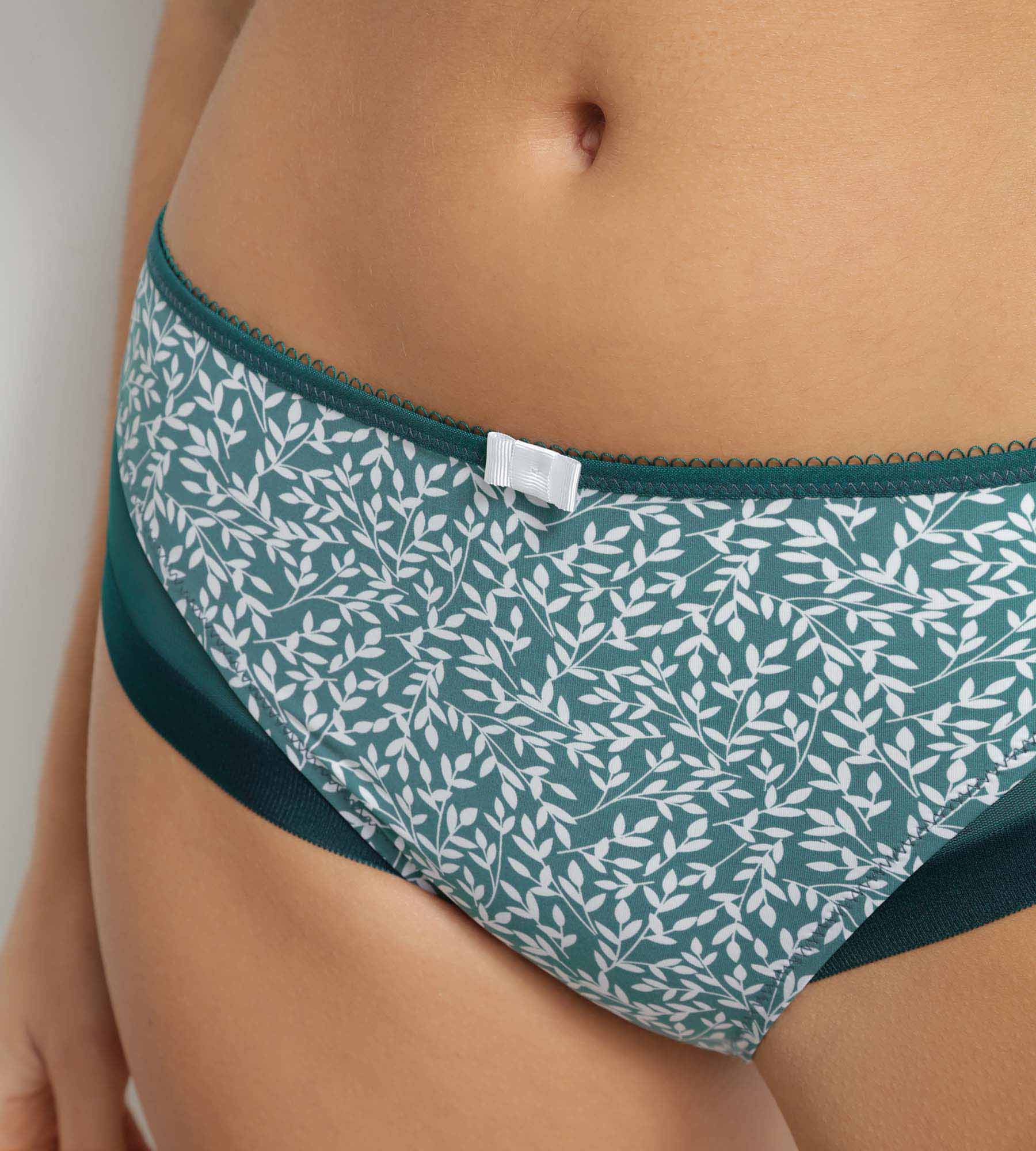 dim-generous-culotte-microfibre-et-tulle-vert-hydro image 6