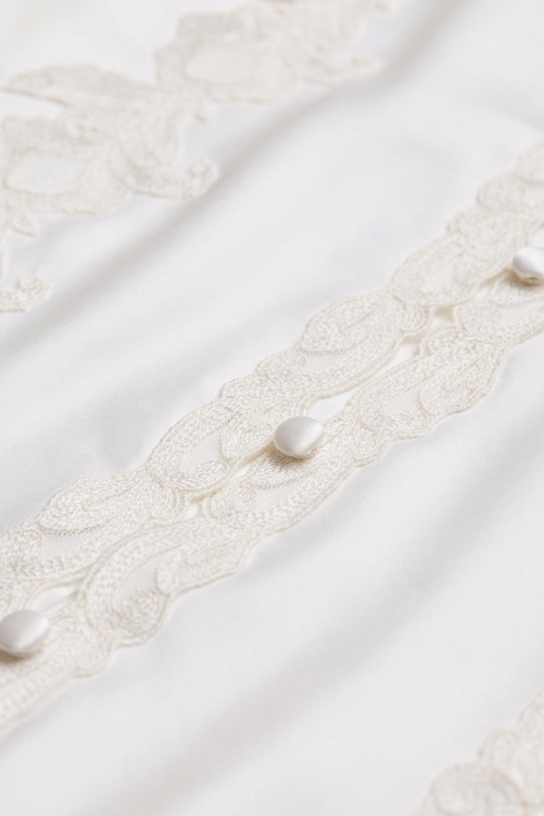 cadolle-eloise-pyjama-soie-ivoire-dentelle-doubl-e-soie image 4