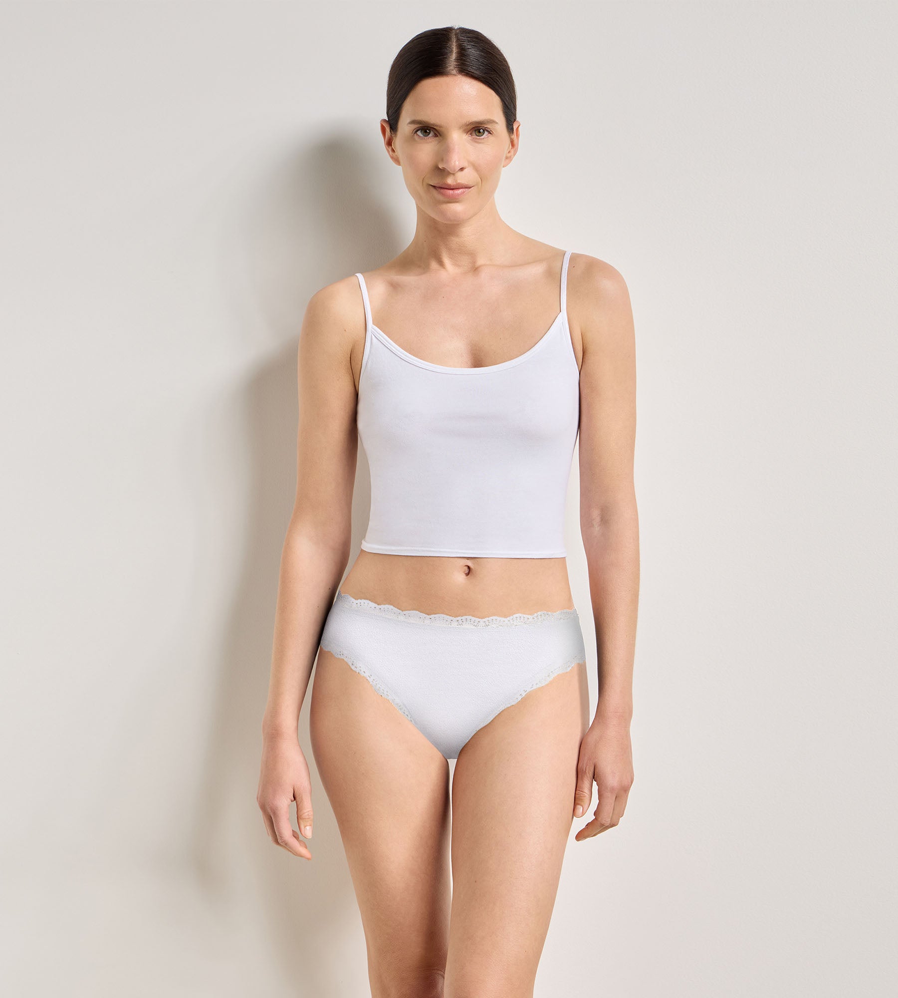 dim-daily-dentelle-lot-de-2-culottes-gris-cendre-coton-stretch image 3