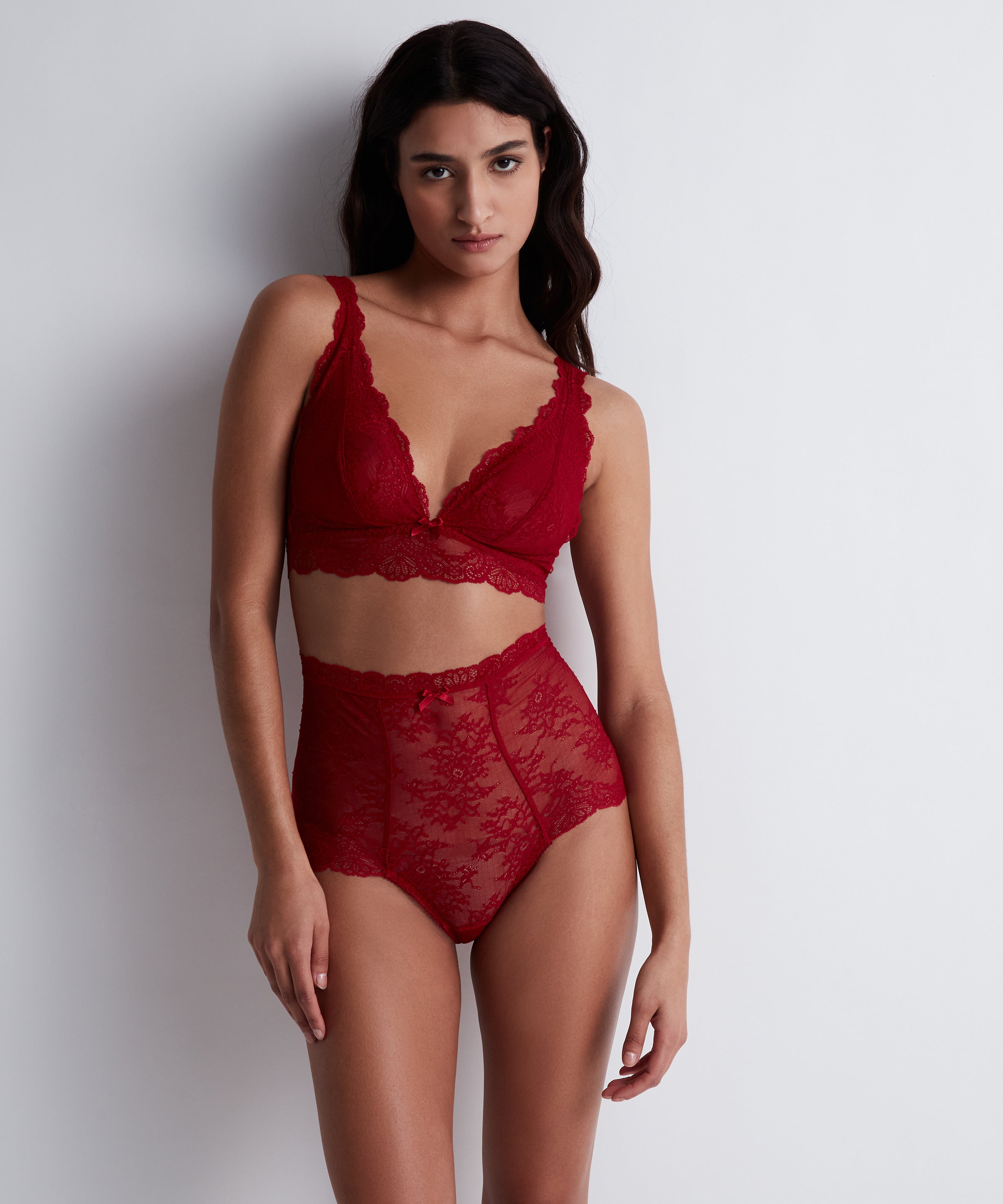 aubade-danse-des-sens-culotte-taille-haute-irresistible-red-dentelle-florale-tra image 3