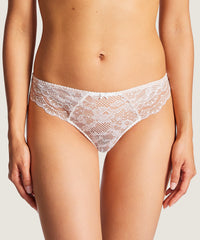 aubade-soleil-nocturne-string-opale-tanga-en-dentelle-et-tulle-rose image 2