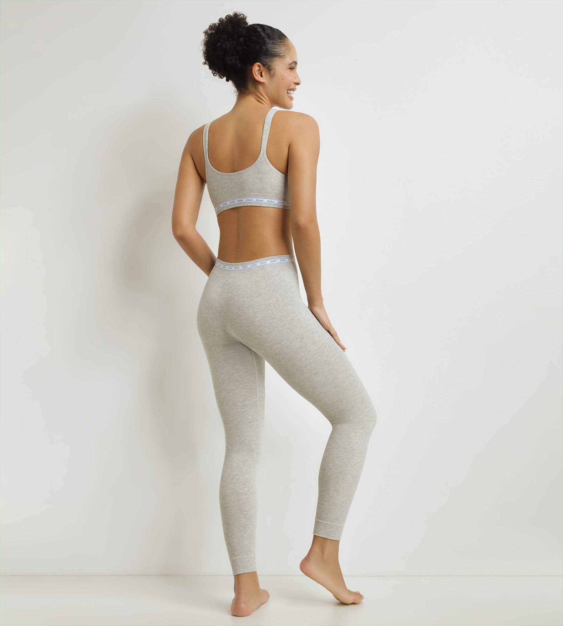 dim-icons-legging-femme-tissu-c-tel-gris-chin image 4