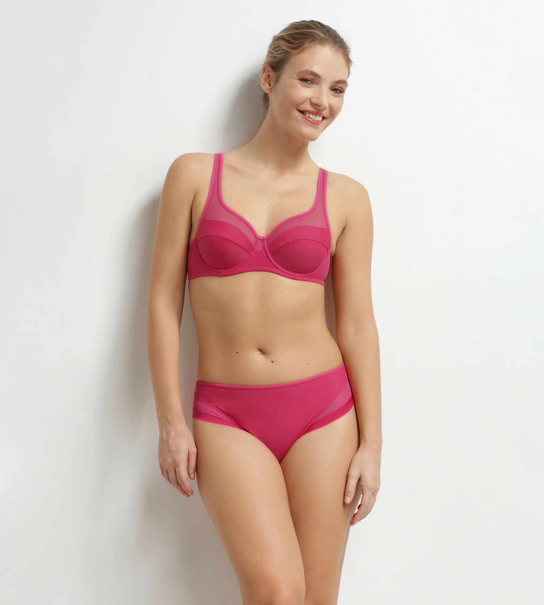 dim-generous-culotte-midi-femme-microfibre-tulle-framboise image 3