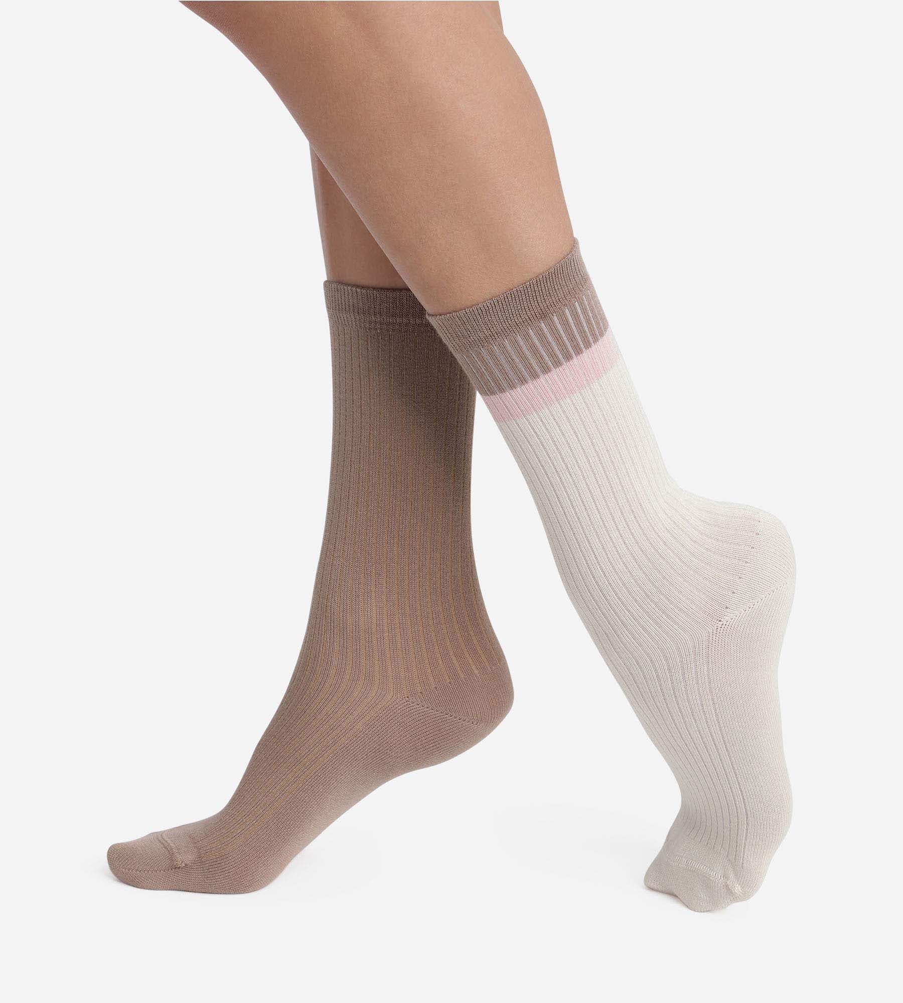 dim-modal-lot-de-2-chaussettes-coton-taupe-ivoire image 2