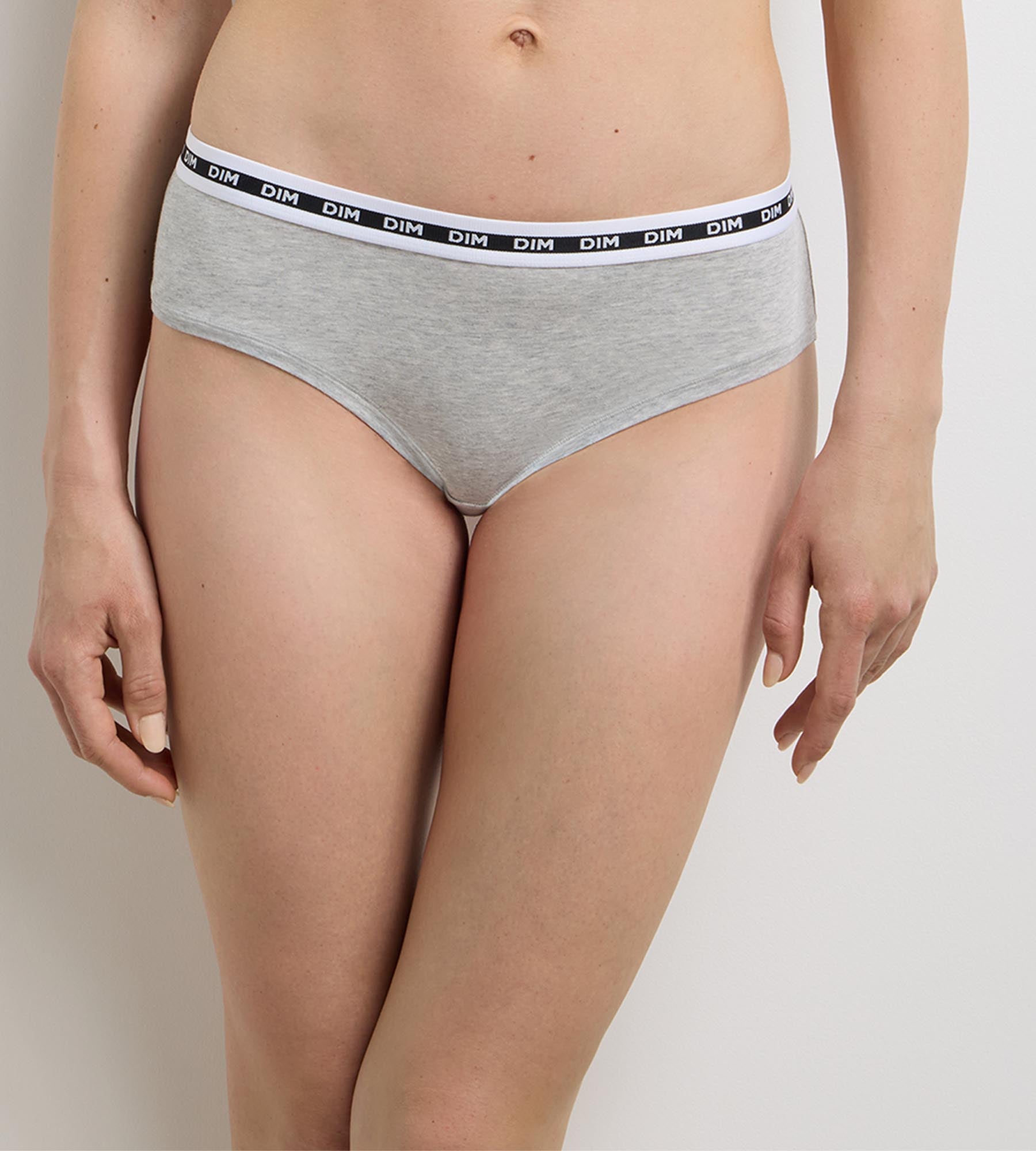 dim-icons-shorty-femme-gris-chin-en-coton-modal image 1