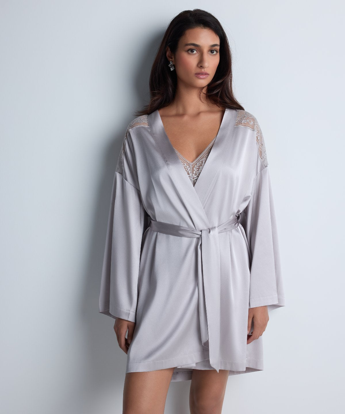 aubade-midnight-whisper-kimono-cosmos-silver-soie image 5