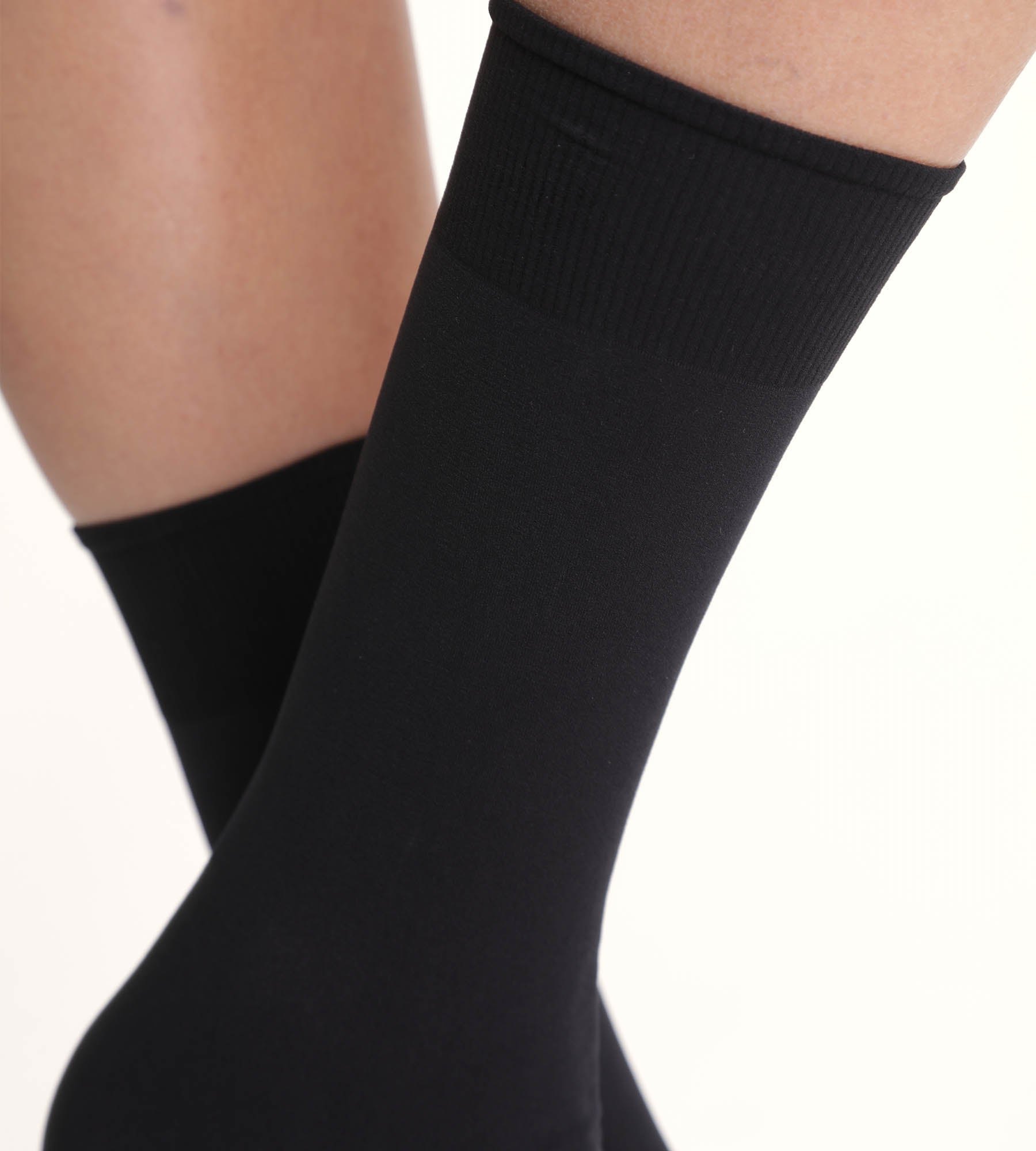 dim-easy-day-thermo-mi-bas-noirs-opaques-chauds-54d image 4