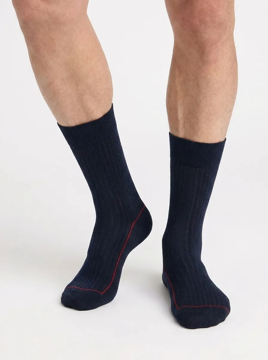 dim-la-mode-c-tel-e-chaussettes-homme-coton-bleu-marine image 1