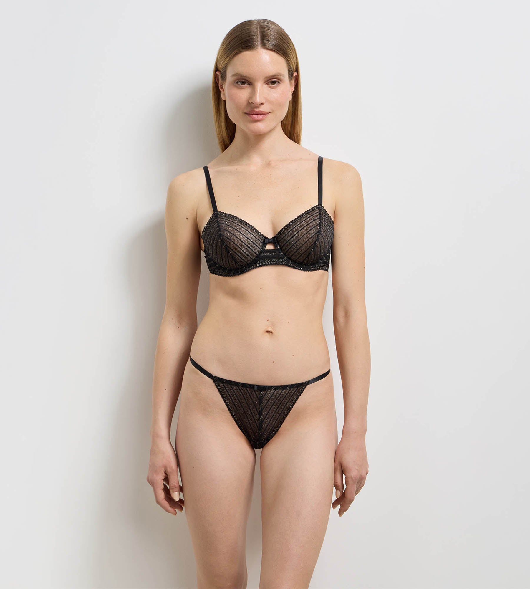 dim-holiday-soutien-gorge-armatures-dentelle-ray-e-noir image 4