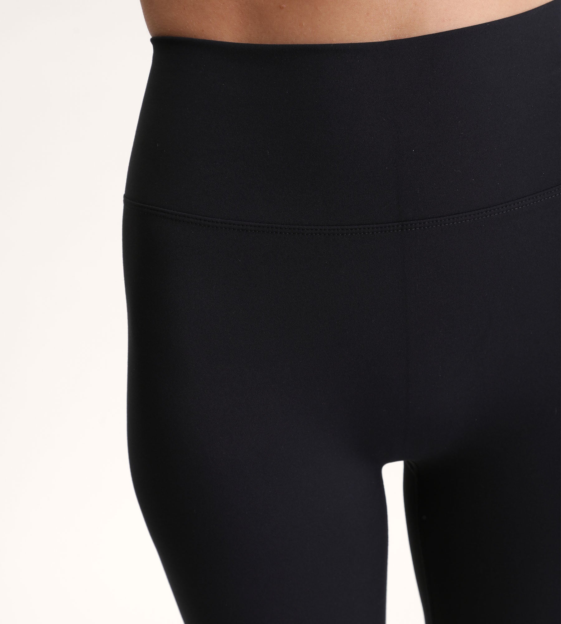 dim-relax-go-legging-femme-ultra-doux-noir image 3