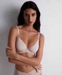 aubade-softessence-soutien-gorge-plongeant-spacer-skin-nude image 2