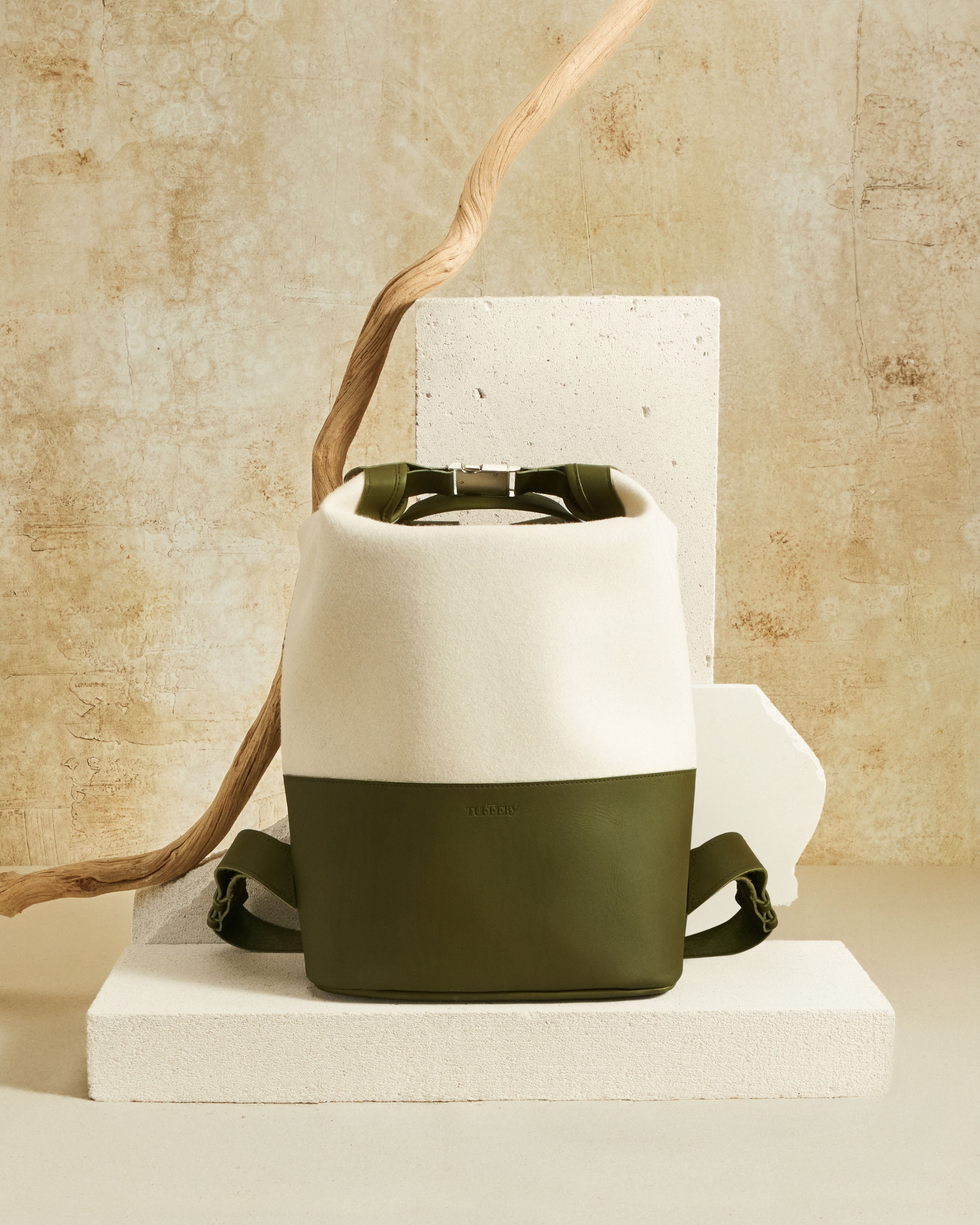 atelier-tuffery-sac-dos-cru-en-cuir-et-laine-fran-aise image 2