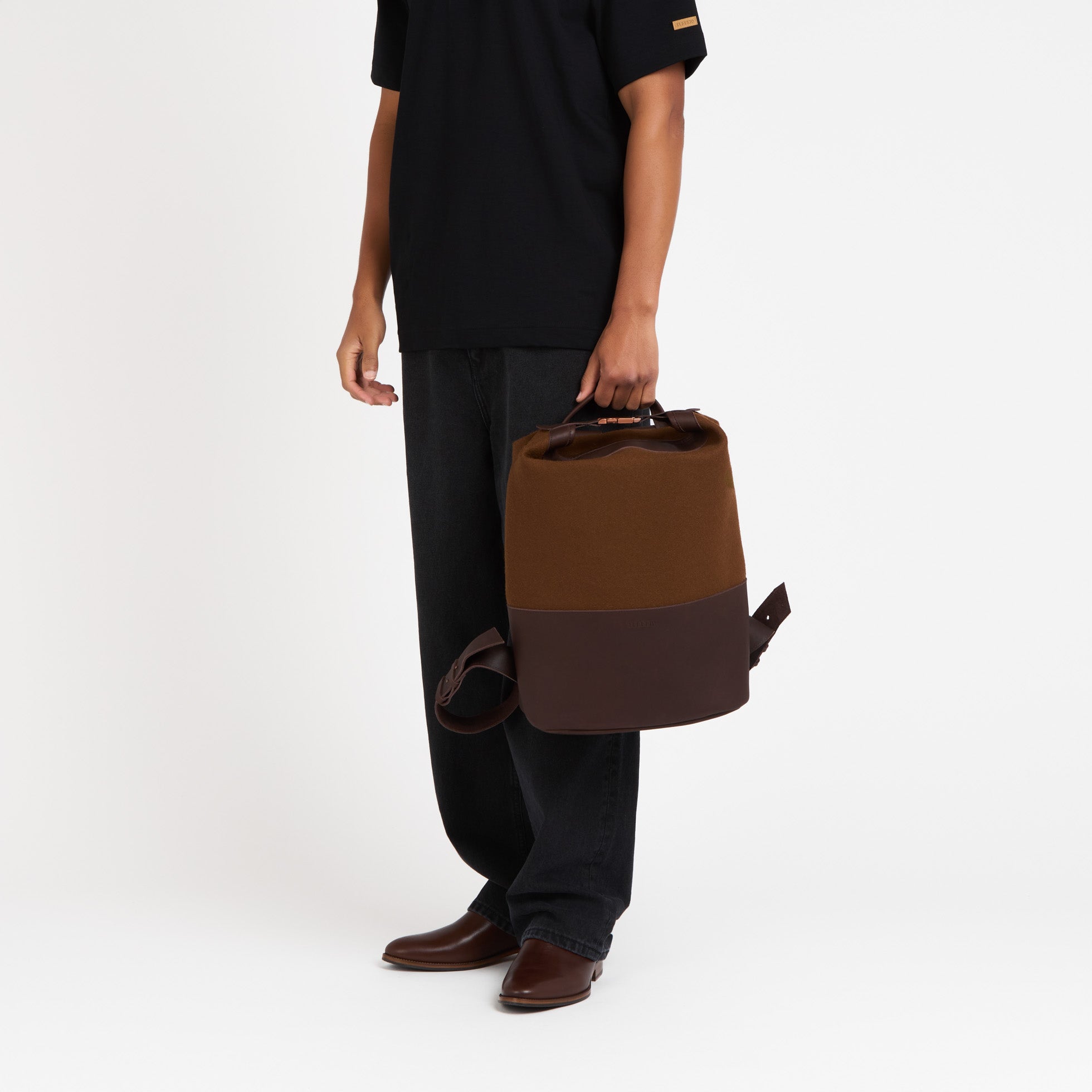 atelier-tuffery-sac-dos-cuir-laine-fran-aise-chocolat image 7