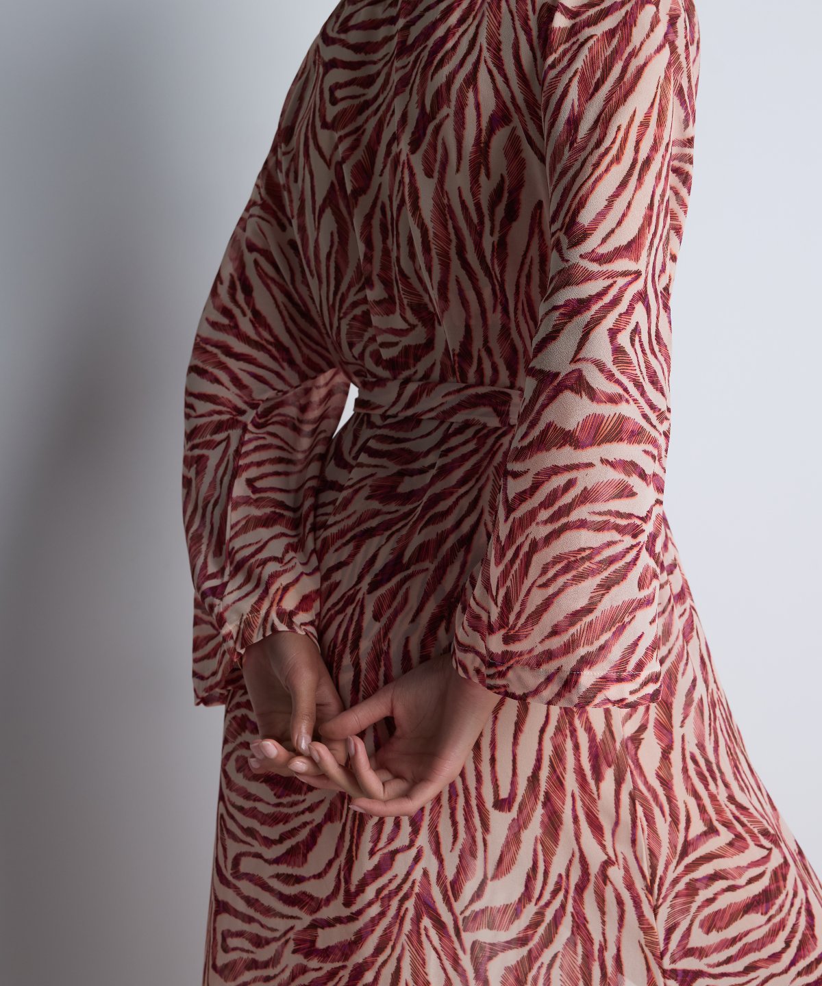 aubade-beach-walk-kimono-long-ample-pink-tiger image 5
