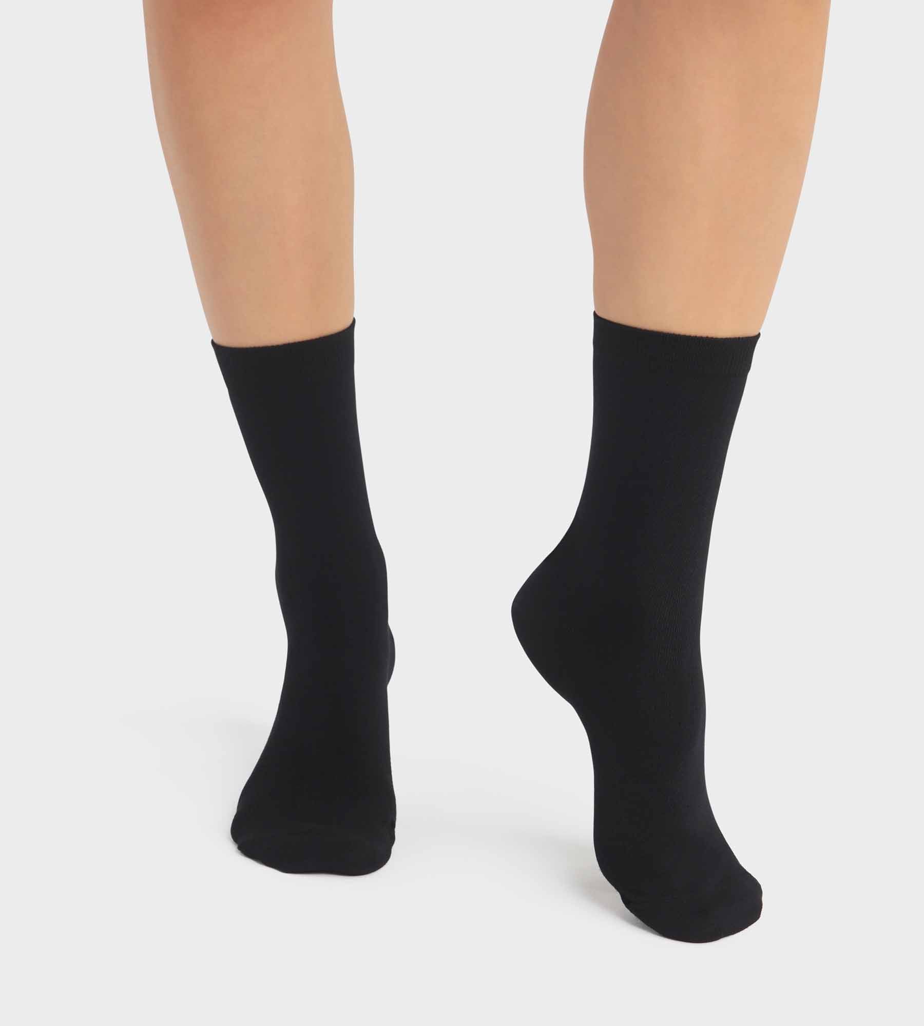 dim-bambou-lot-de-2-paires-de-chaussettes-femme-noires-en-viscose image 1