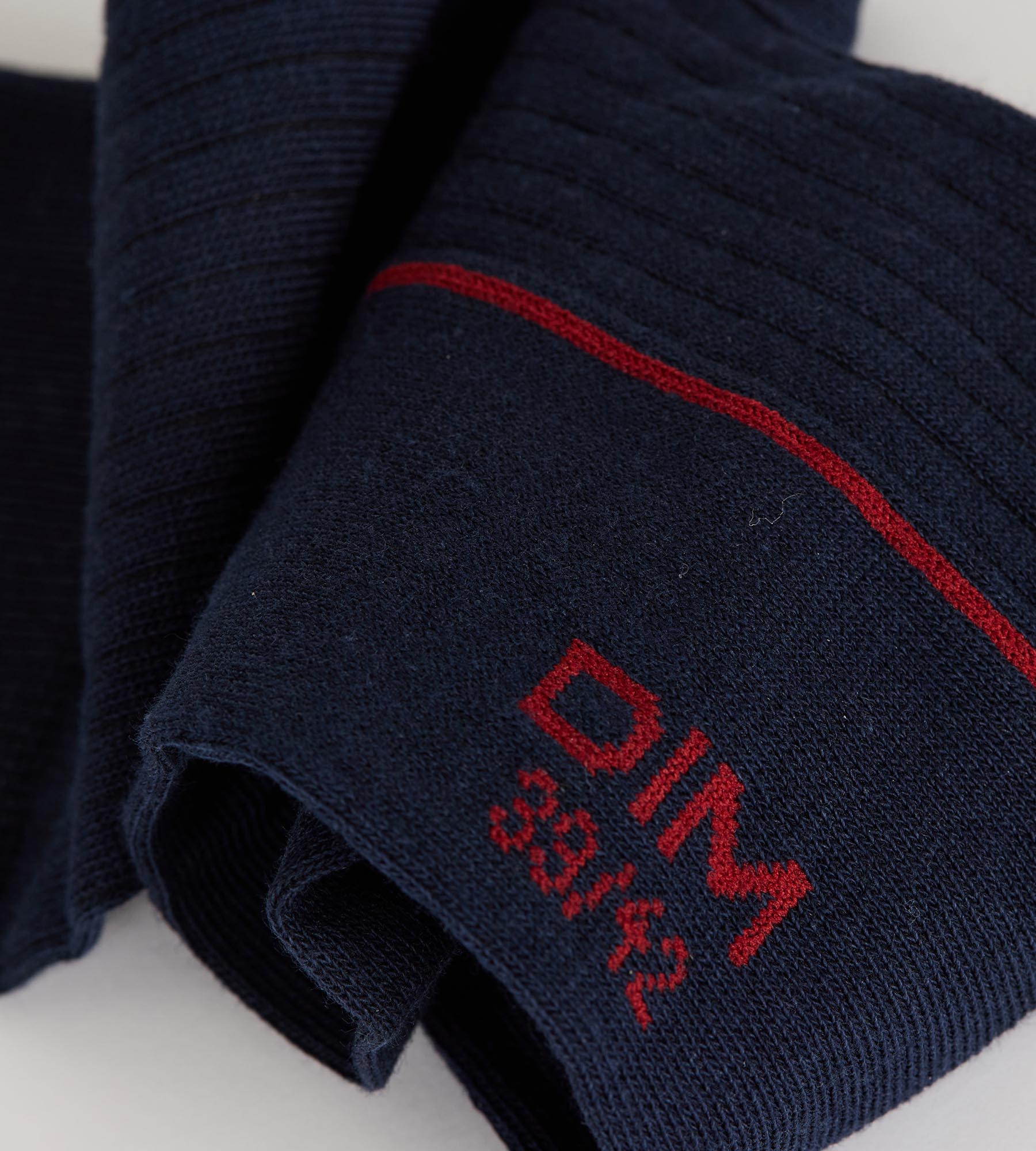 dim-la-mode-c-tel-e-chaussettes-homme-coton-bleu-marine image 3