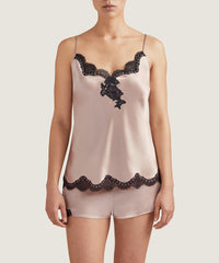 aubade-toi-mon-amour-shorty-sonate-pink-soie-et-dentelle-noire image 4