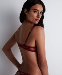 aubade-magnetic-spell-soutien-gorge-push-up-moul-crimson-red image 5