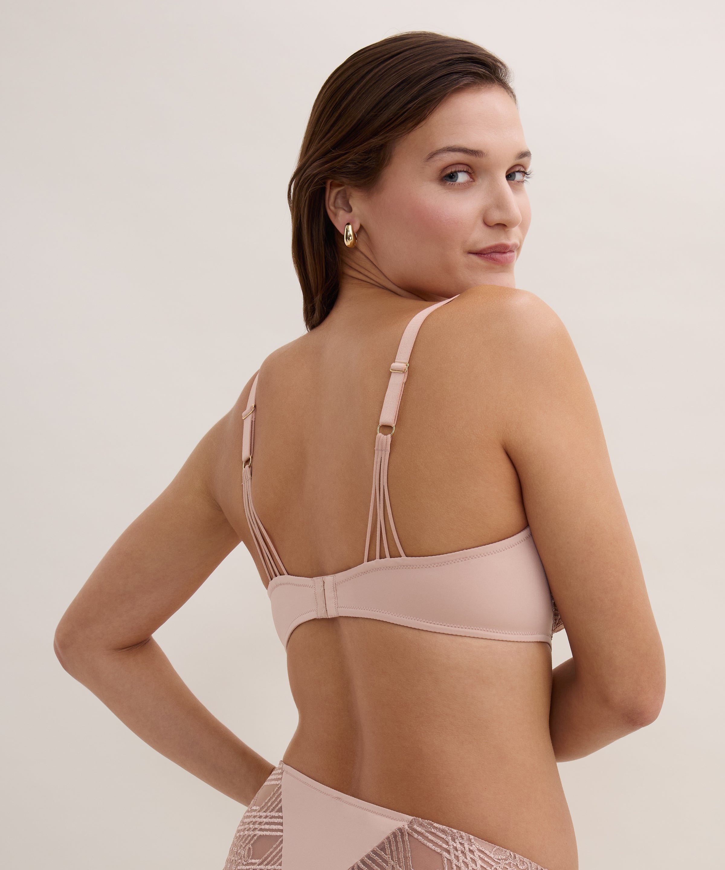 aubade-loge-du-d-sir-soutien-gorge-triangle-armatures-misty-blush image 7