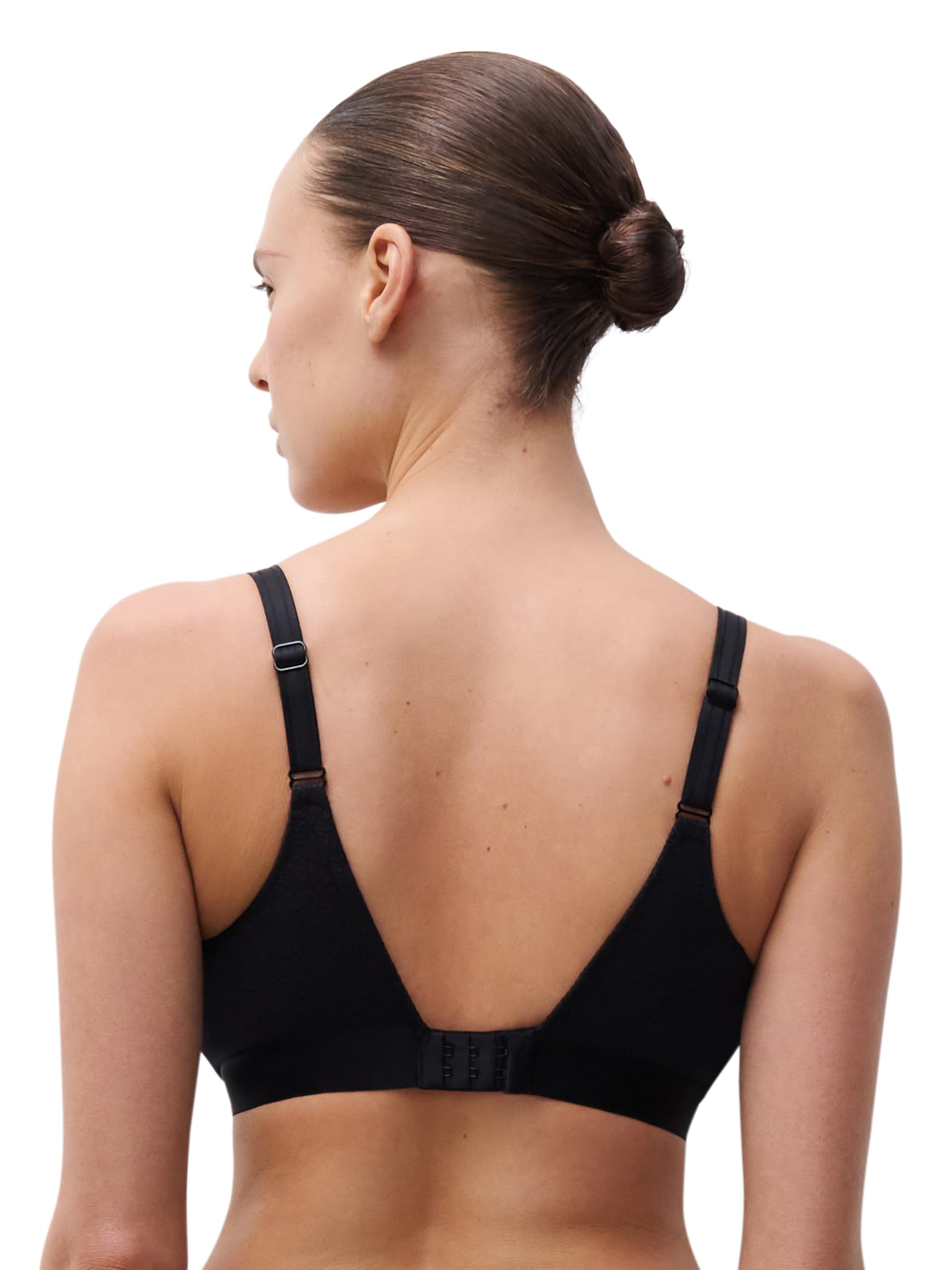 chantelle-c-magnifique-soutien-gorge-sans-armature-maintien-invisible image 3