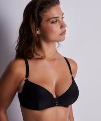 aubade-summer-glow-soutien-gorge-push-up-plongeant-black-sand image 7