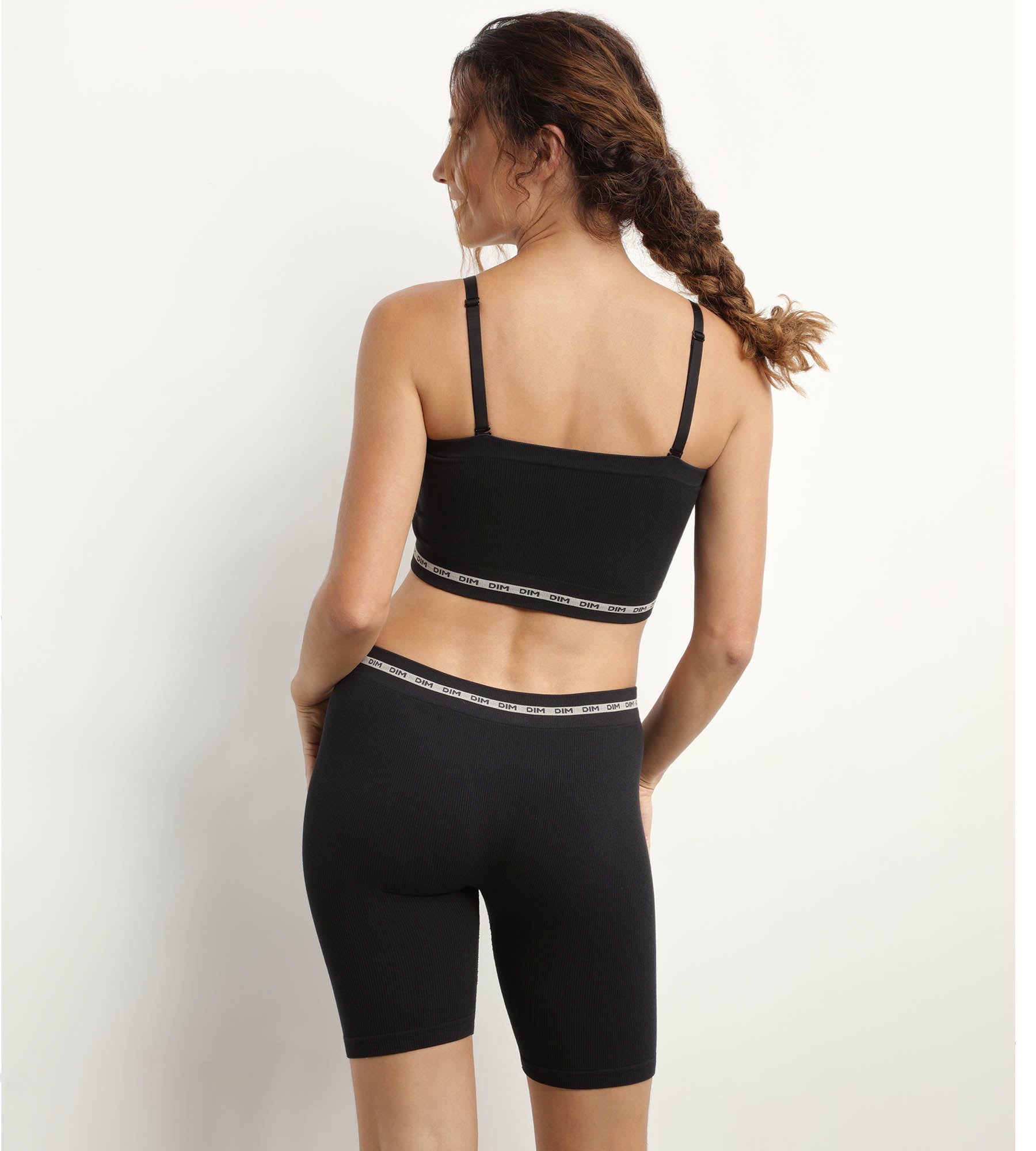 dim-icons-seamless-cycliste-femme-en-modal-polyamide-c-tel-noir image 4