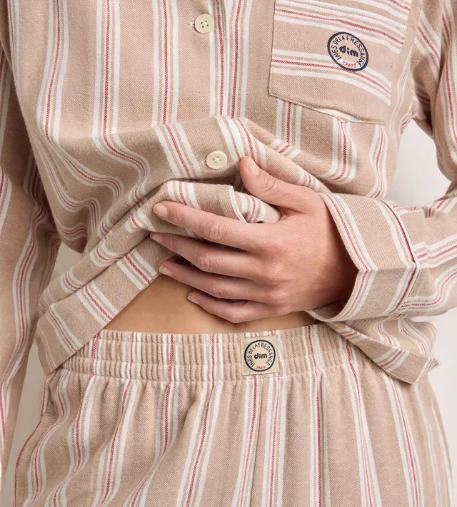 dim-x-ines-de-la-fressange-ensemble-pyjama-flanelle-ray-e-brun-beige image 1