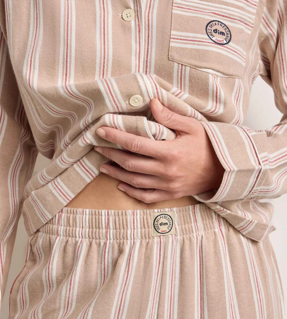 dim-x-ines-de-la-fressange-ensemble-pyjama-flanelle-ray-e-brun-beige image 1
