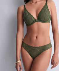 aubade-rosessence-string-moss image 2