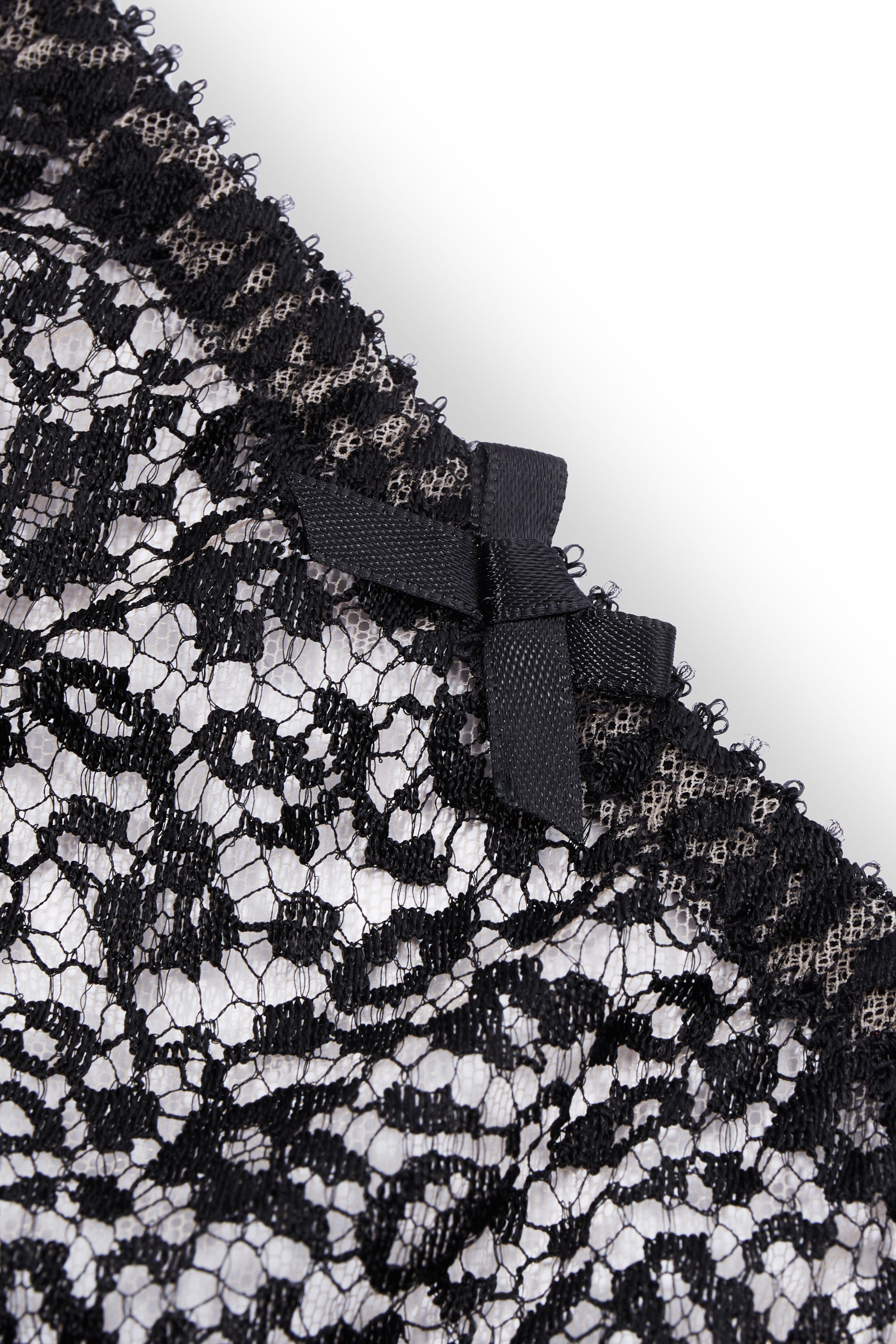 cadolle-culotte-mimi-dentelle-plate-noire image 5