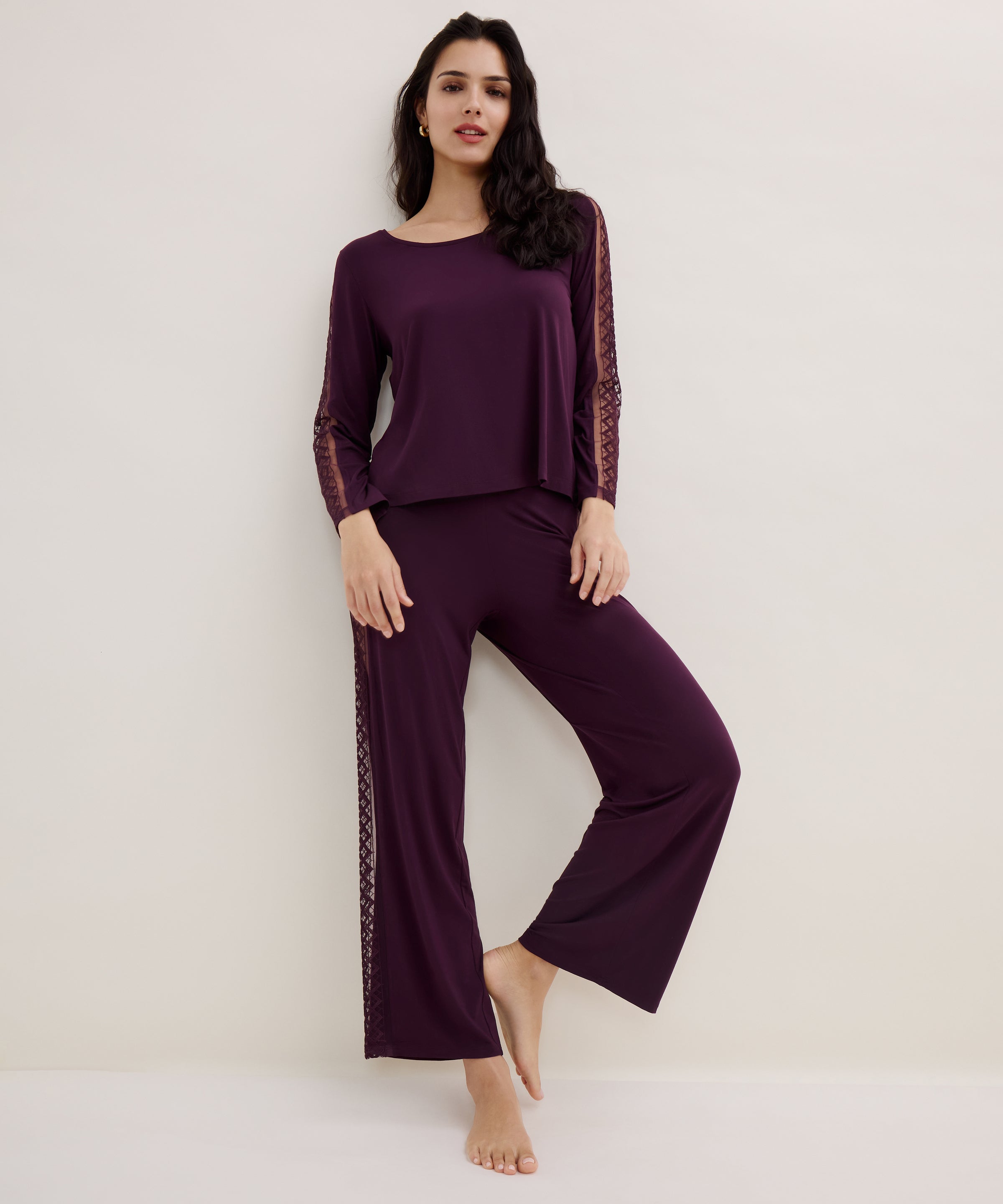 aubade-sweet-obsession-top-manches-longues-deep-berry-maille-modal-et-broderie image 1