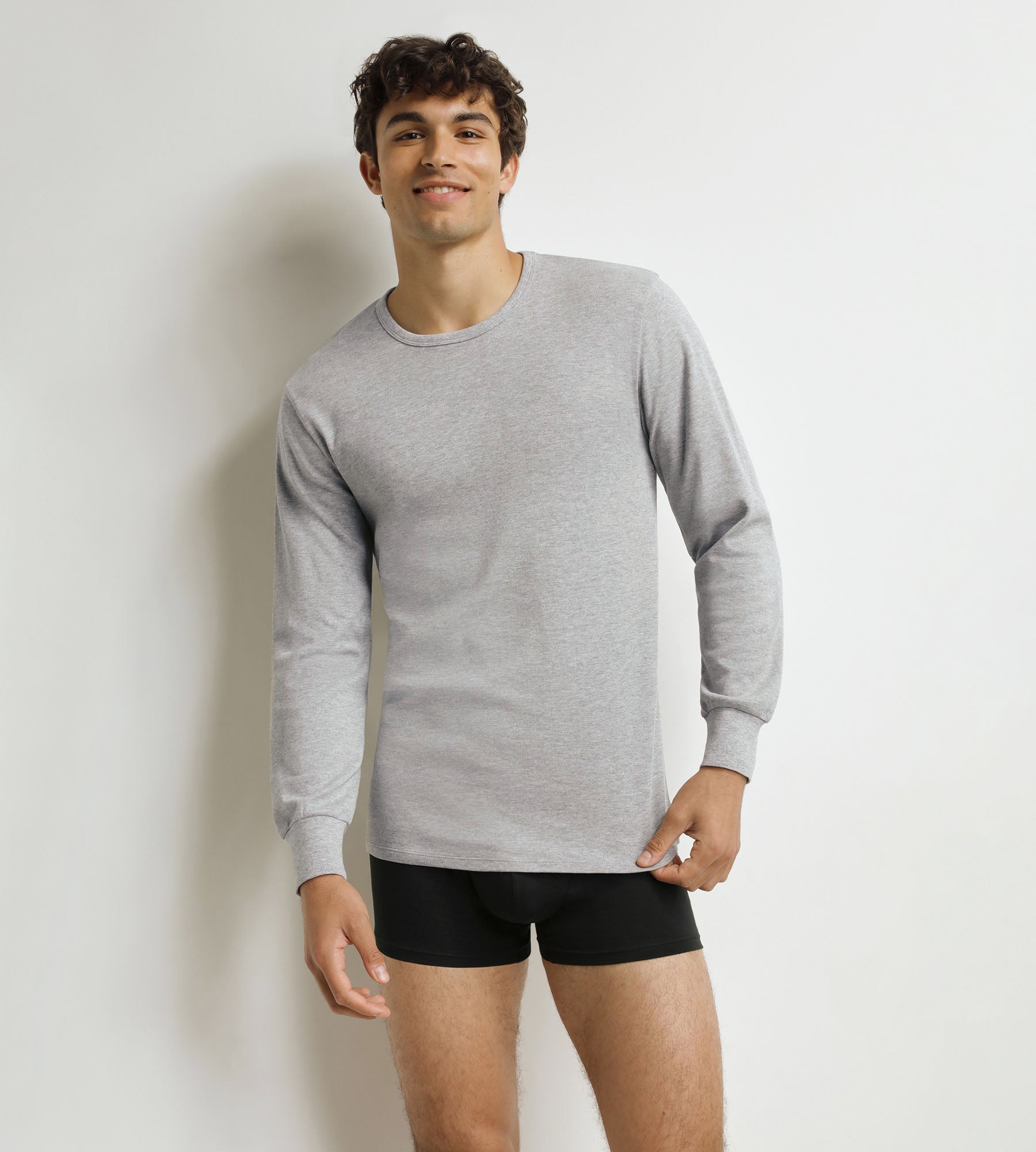 dim-thermal-t-shirt-homme-manches-longues-coton-gris-chin image 1