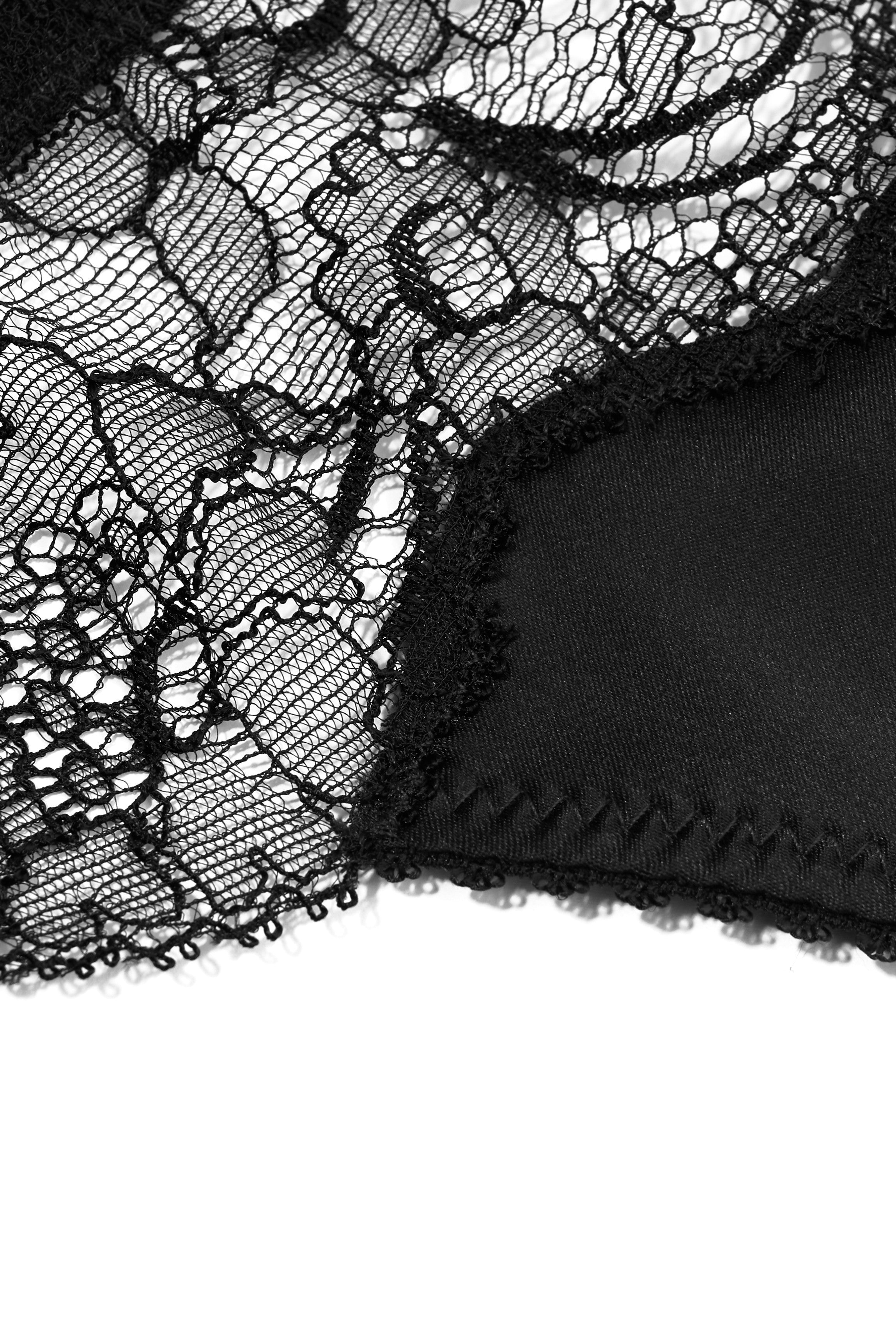 cadolle-ania-string-dentelle-chantilly-noir image 3